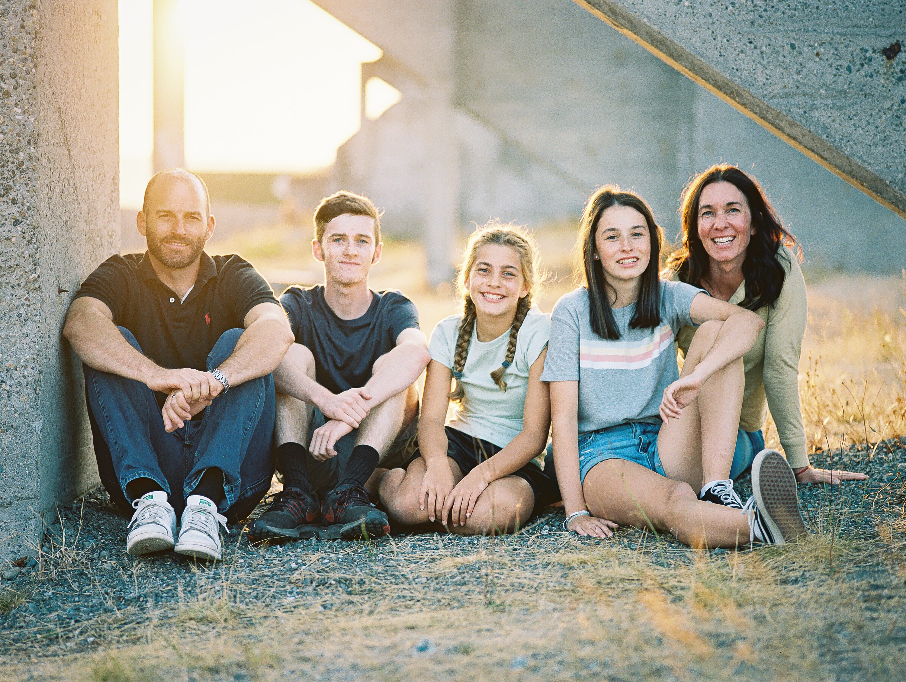 Tacoma family photographer,downtown tacoma photographer,nikon,senior photos,rooftop photographer session