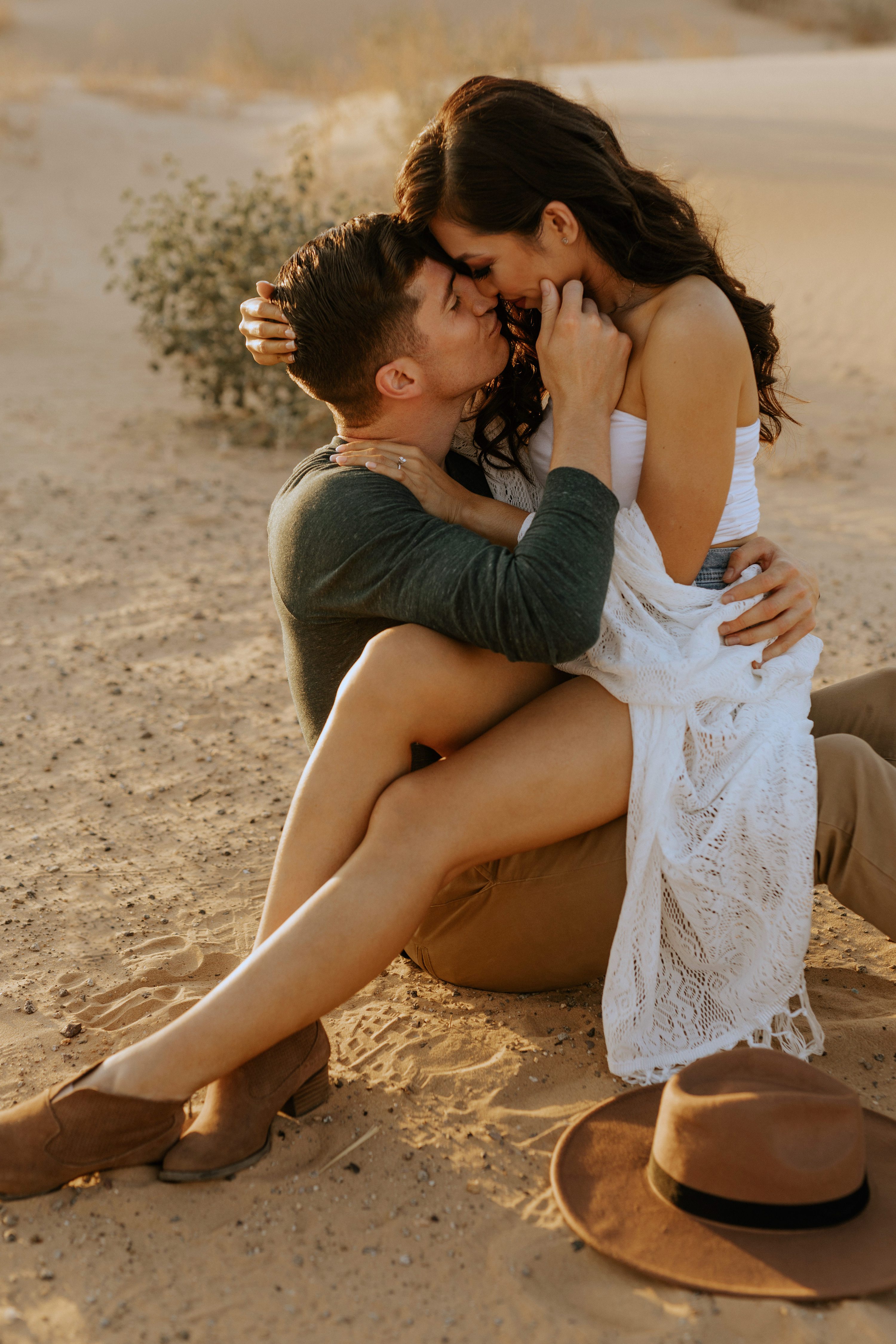 glamis sand dunes session,unconventional wedding photographer