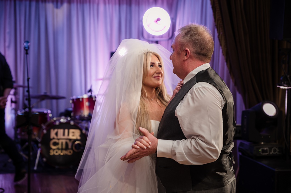 wedding photos,crossbastket ctasle