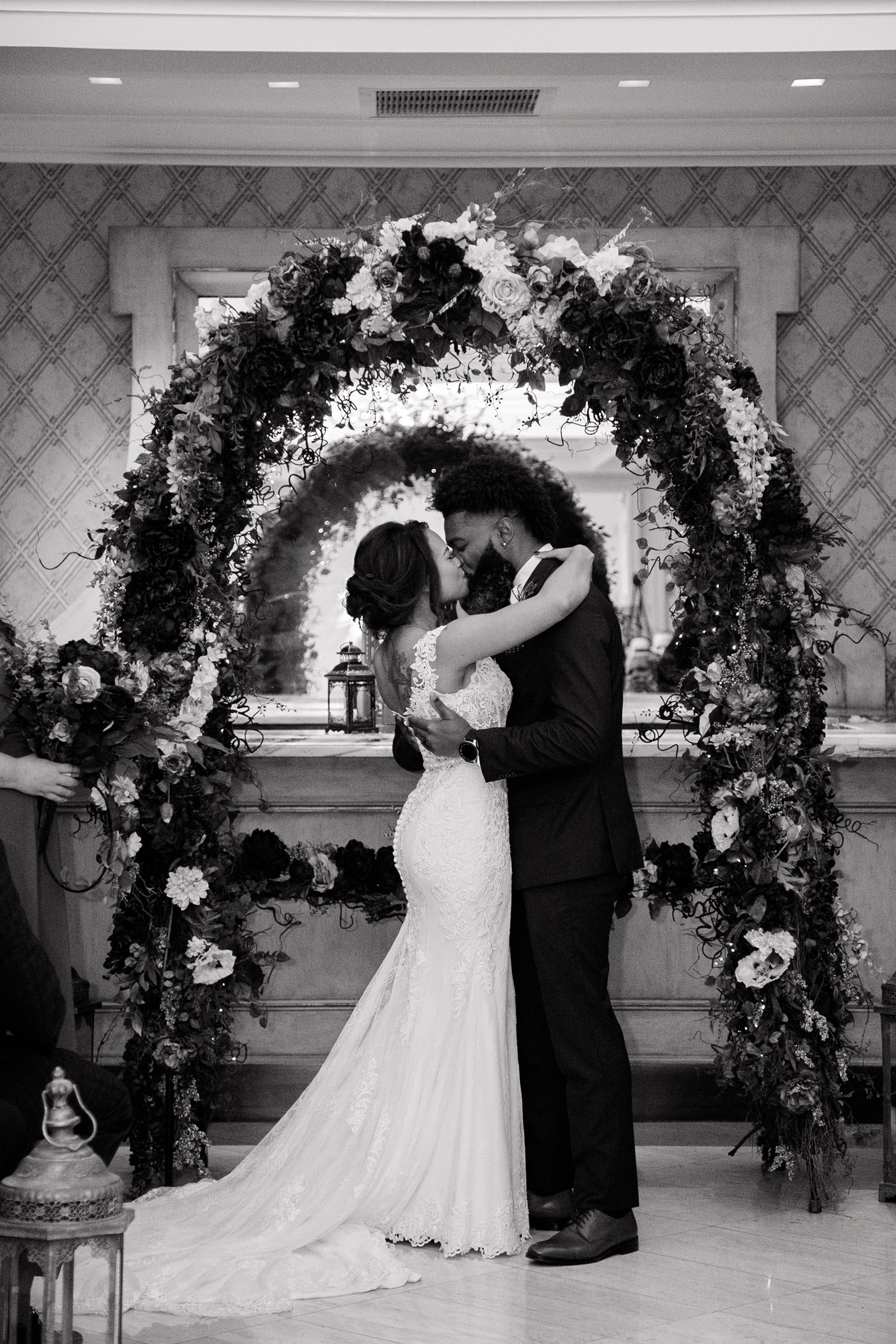  december wedding, Darian and Holland's wedding at the Rosewood Mansion in Dallas