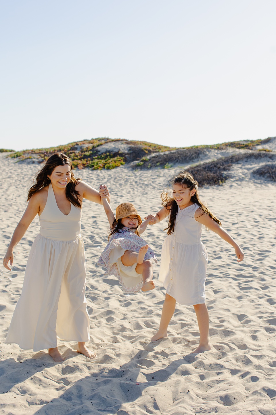 Candid family photography San Diego,Coronado family photographer