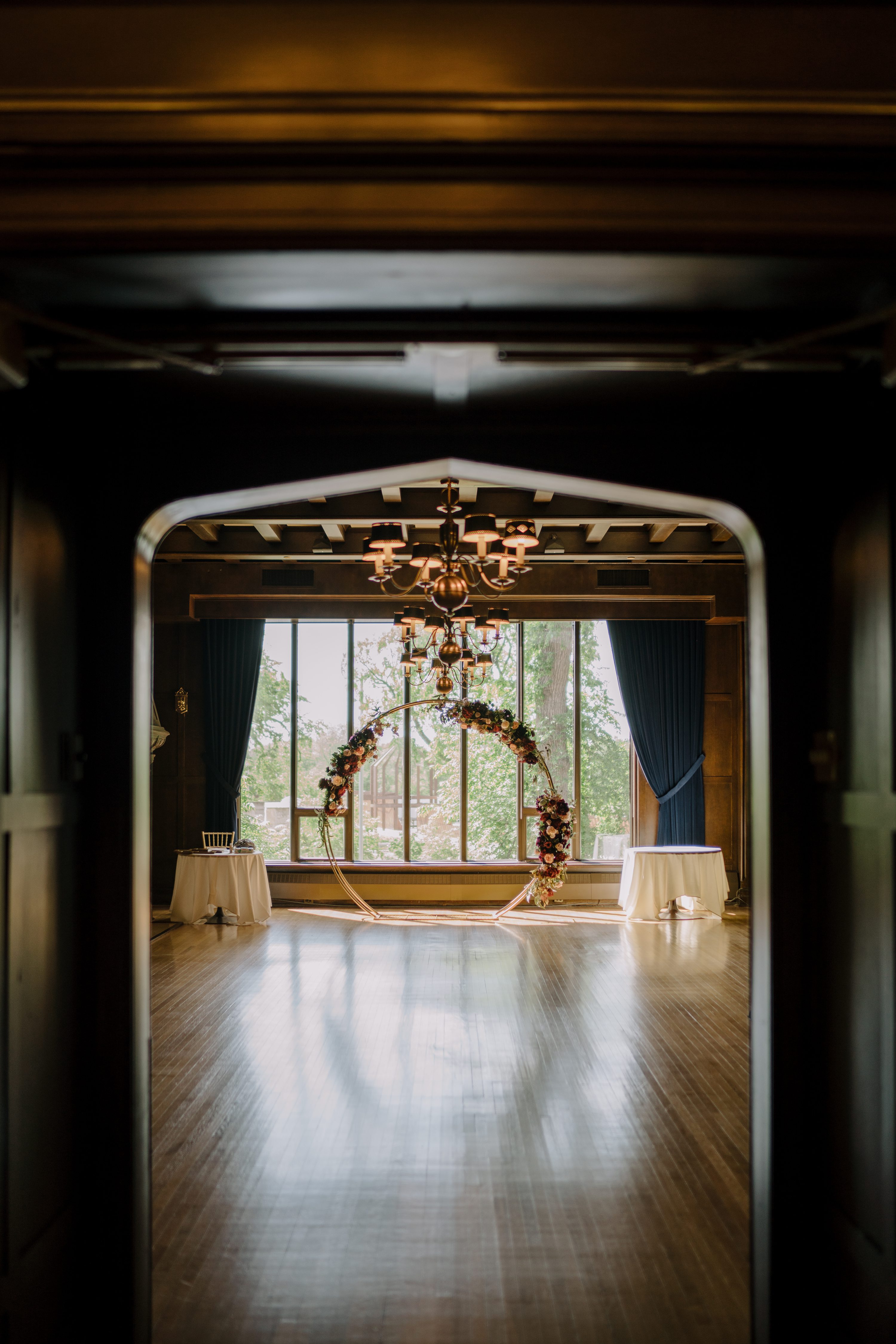 Example Shoot Title Tag winnipeg elopement,Intimate wedding