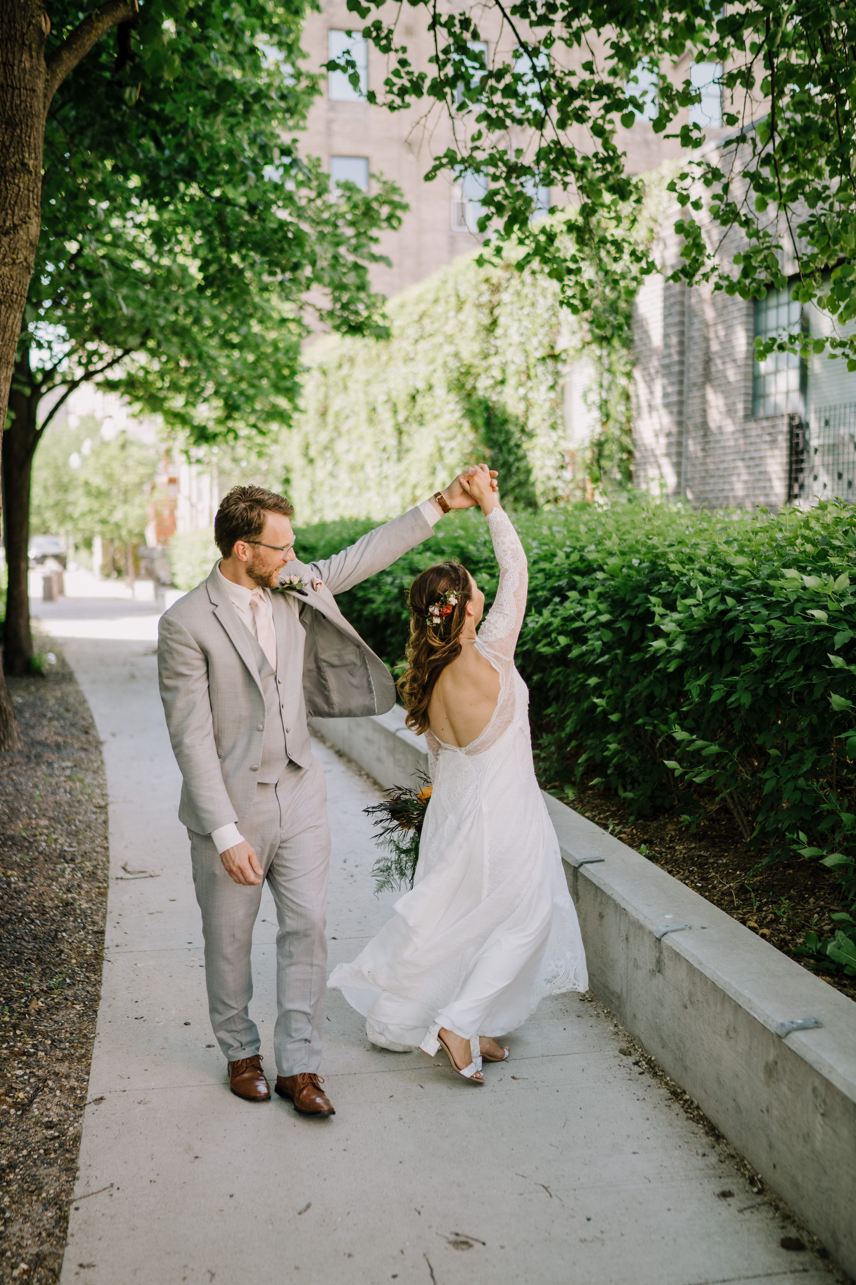 Example Shoot Title Tag Intimate wedding photographer