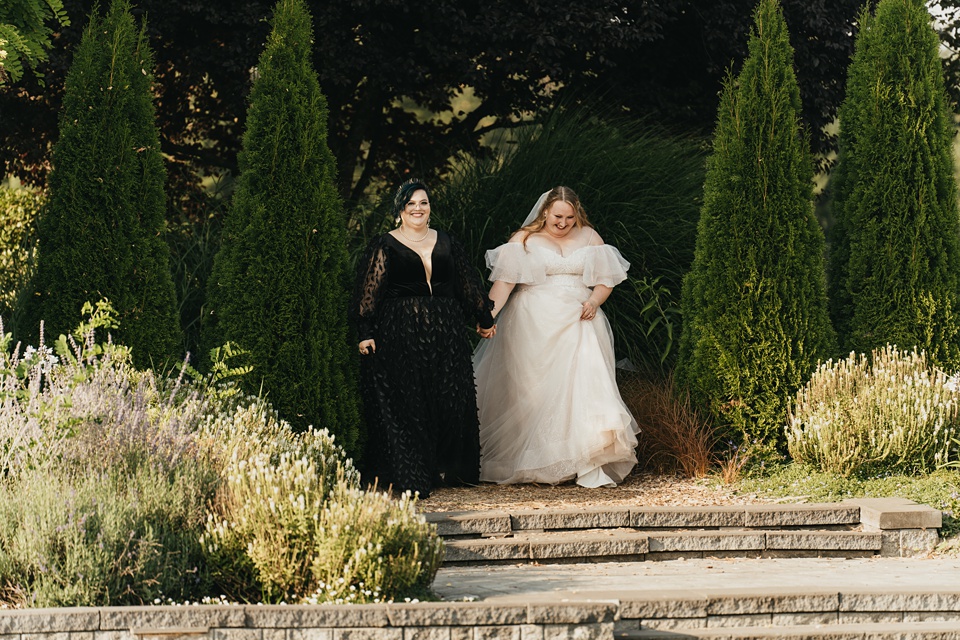 seattle wedding photography,summer wedding fall wedding,queer wedding