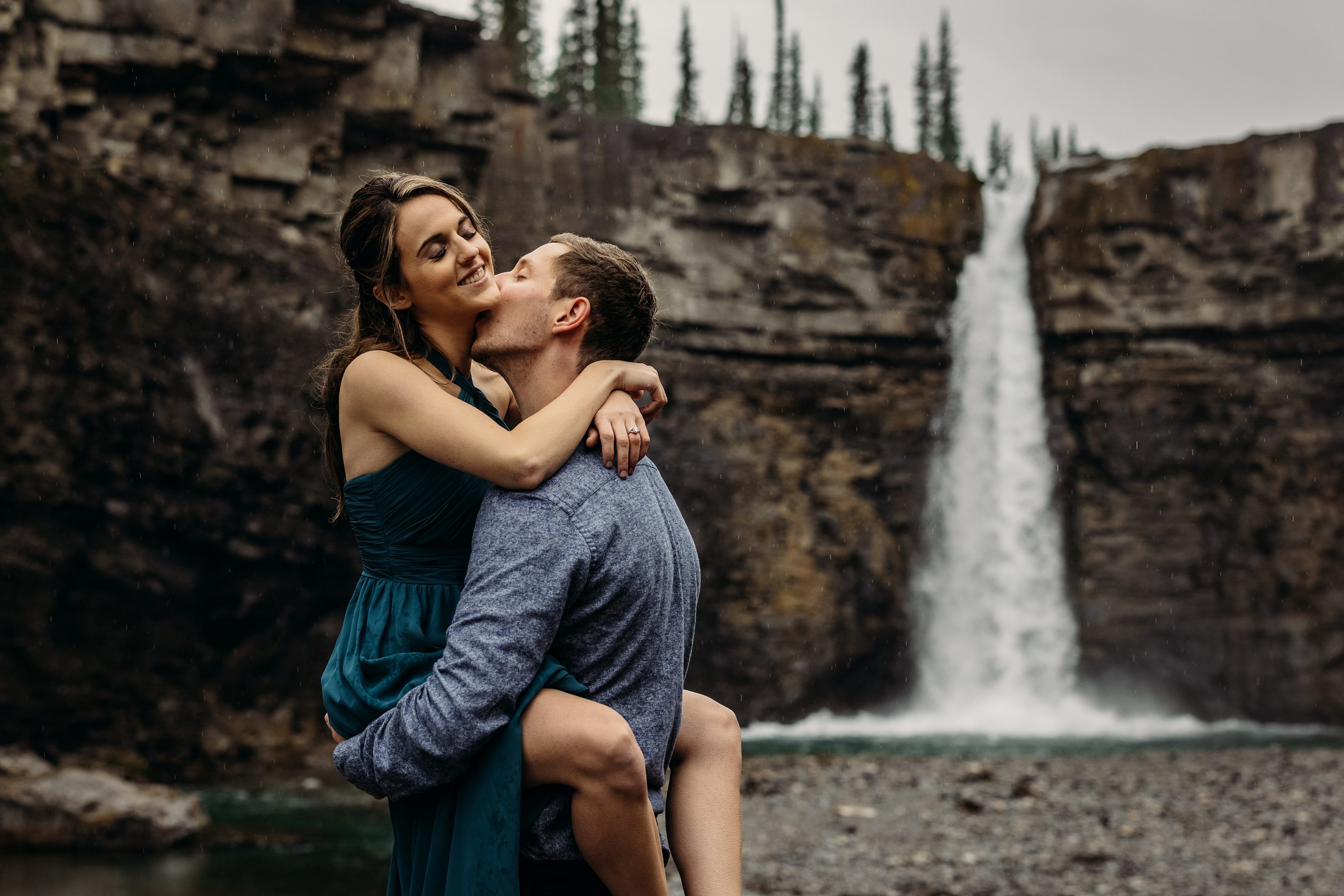 couple adventure session, couple waterfall photos