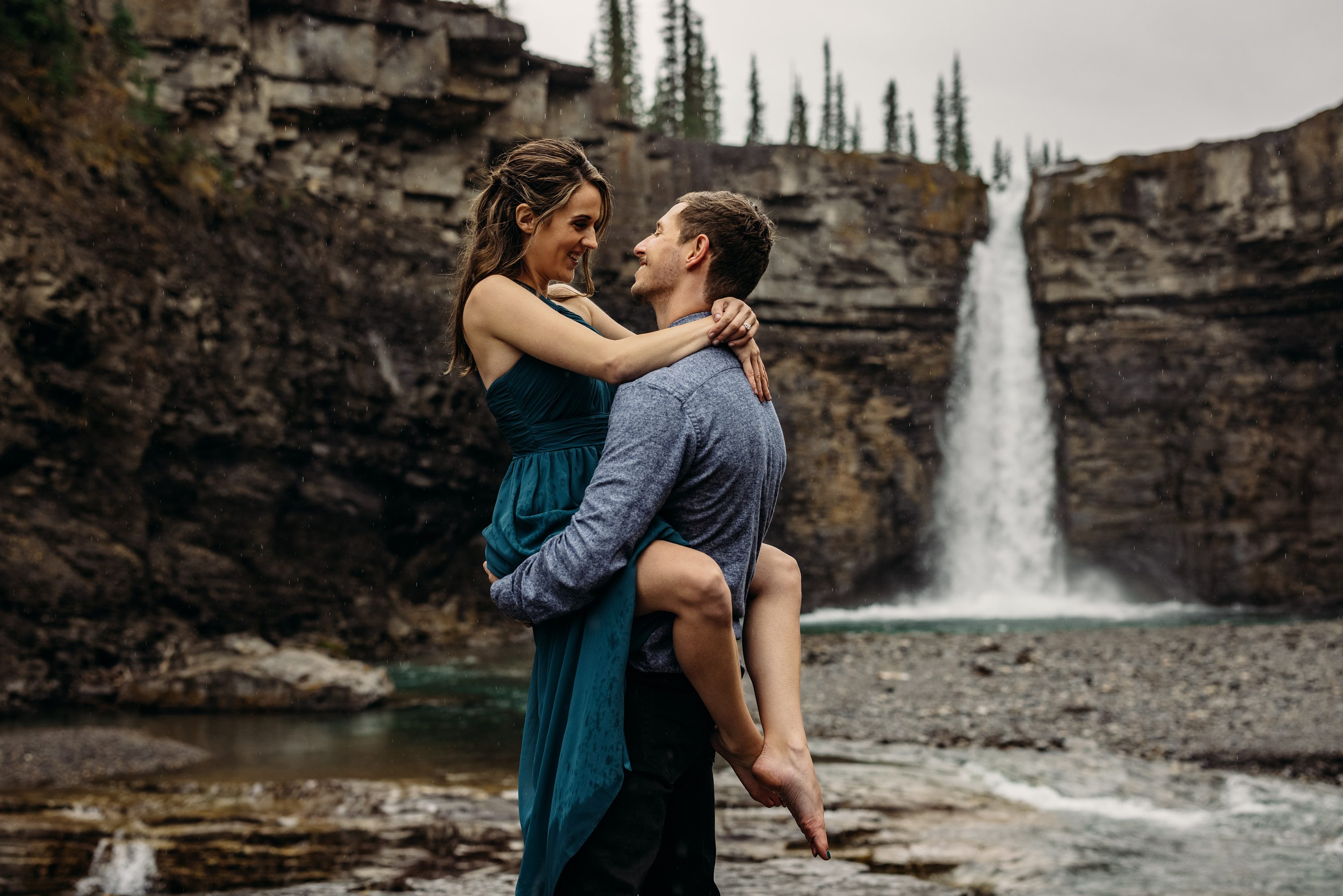  waterfall photography, couple adventure session