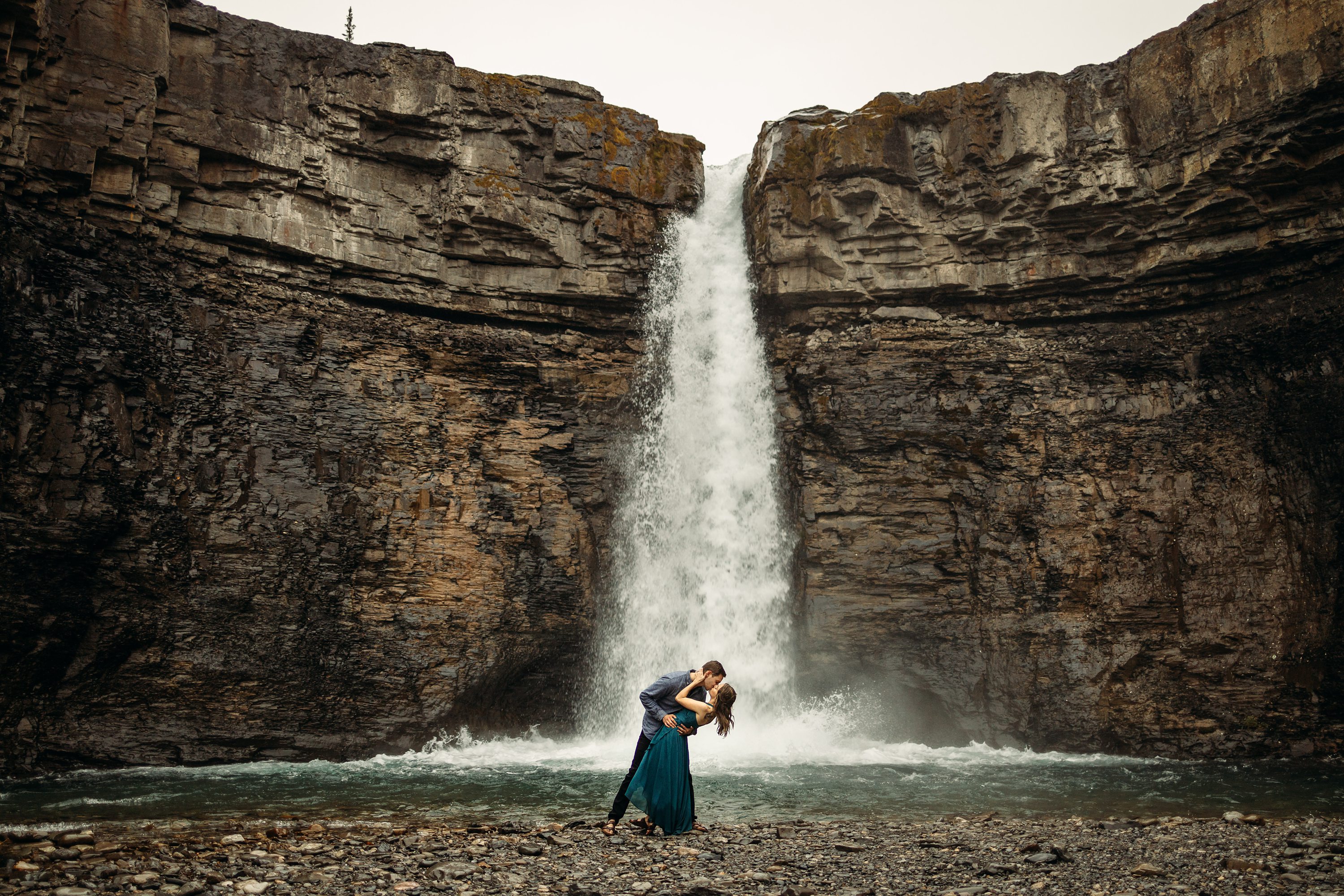  couple waterfall photos, couple adventure session
