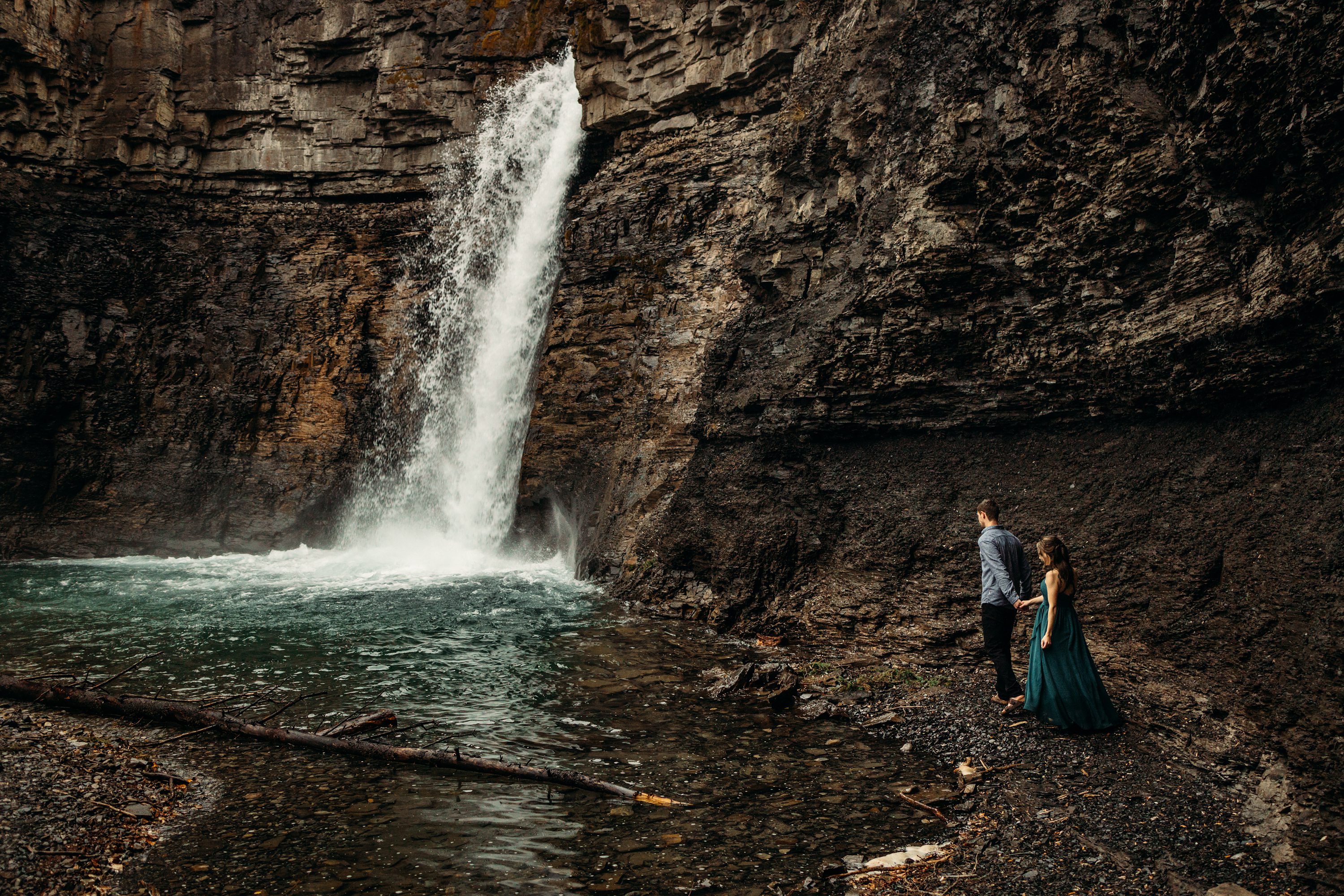  Calgary wedding photographer, engagement photography