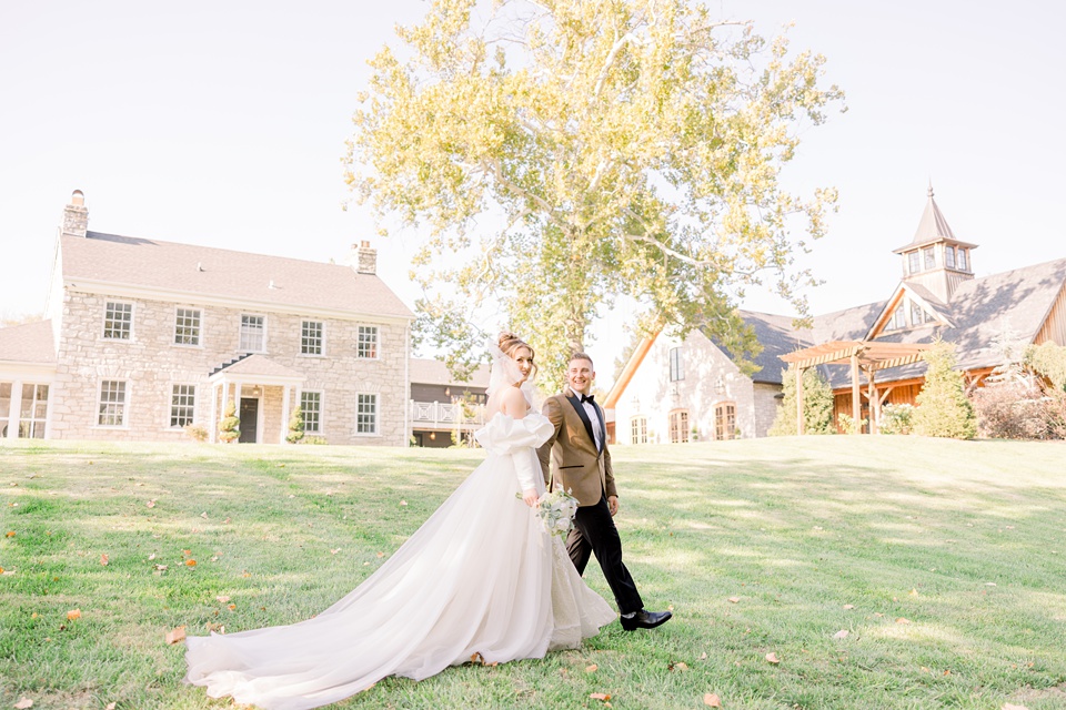 The Stone House of St. Charles Wedding: Olivia and Scott