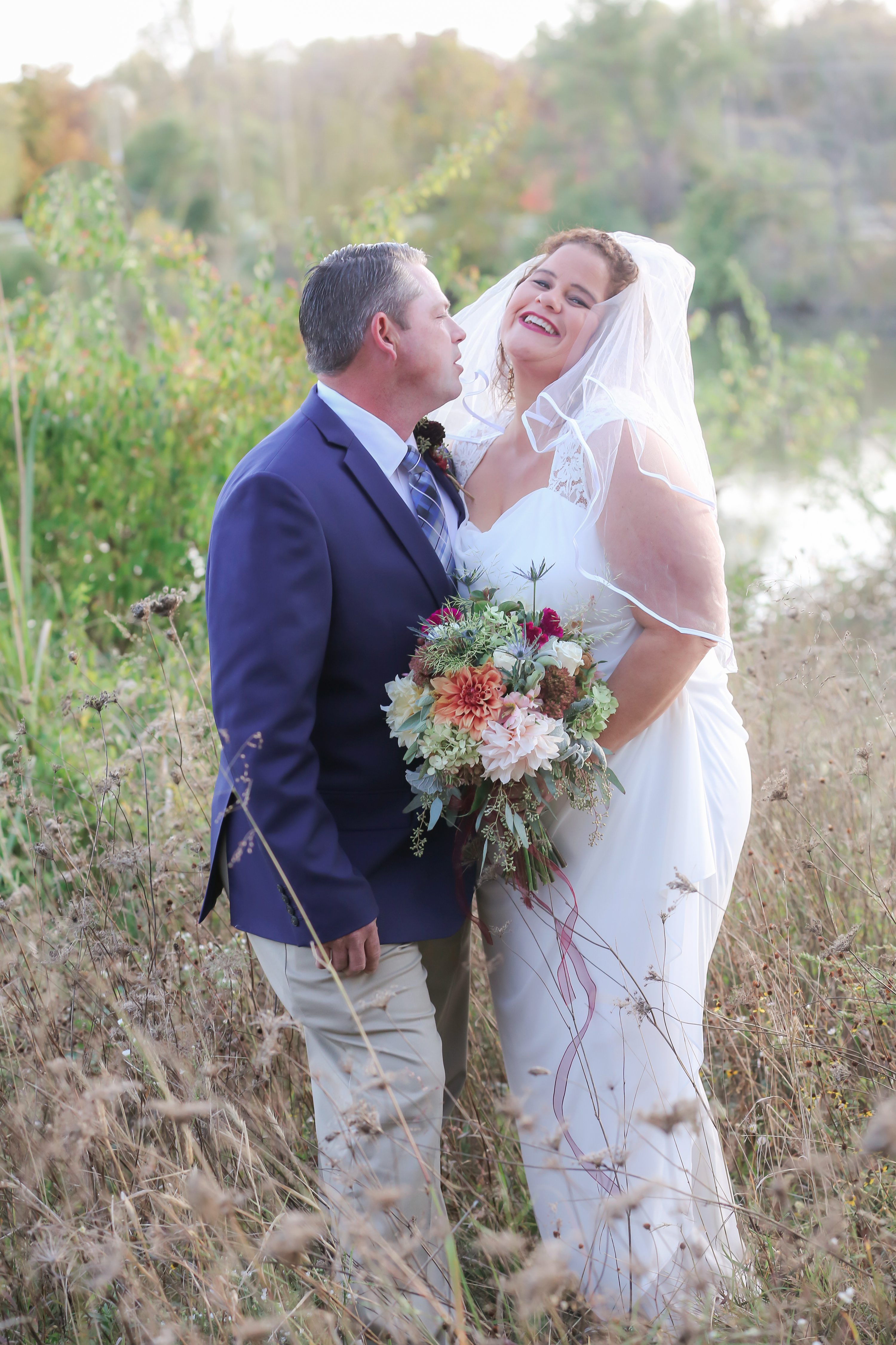 Red Bridge wedding photos,