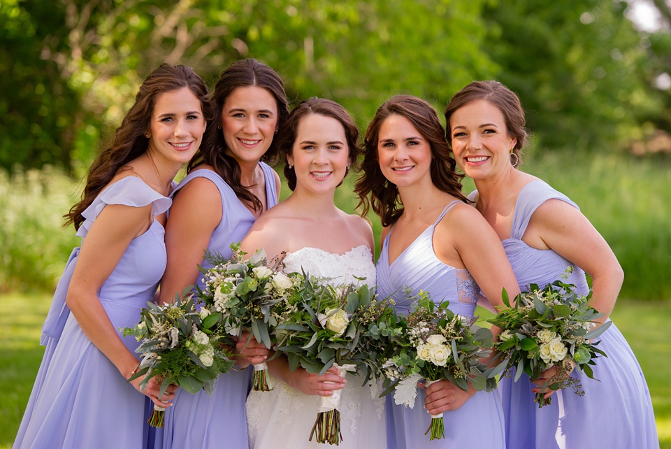 Venue 5126 Memorial Day Weekend Wedding :: Rachael and Aaron  Laura Meyer  Photography  Chicago Metro Area  Oak Brook Wedding and Portrait  Photography