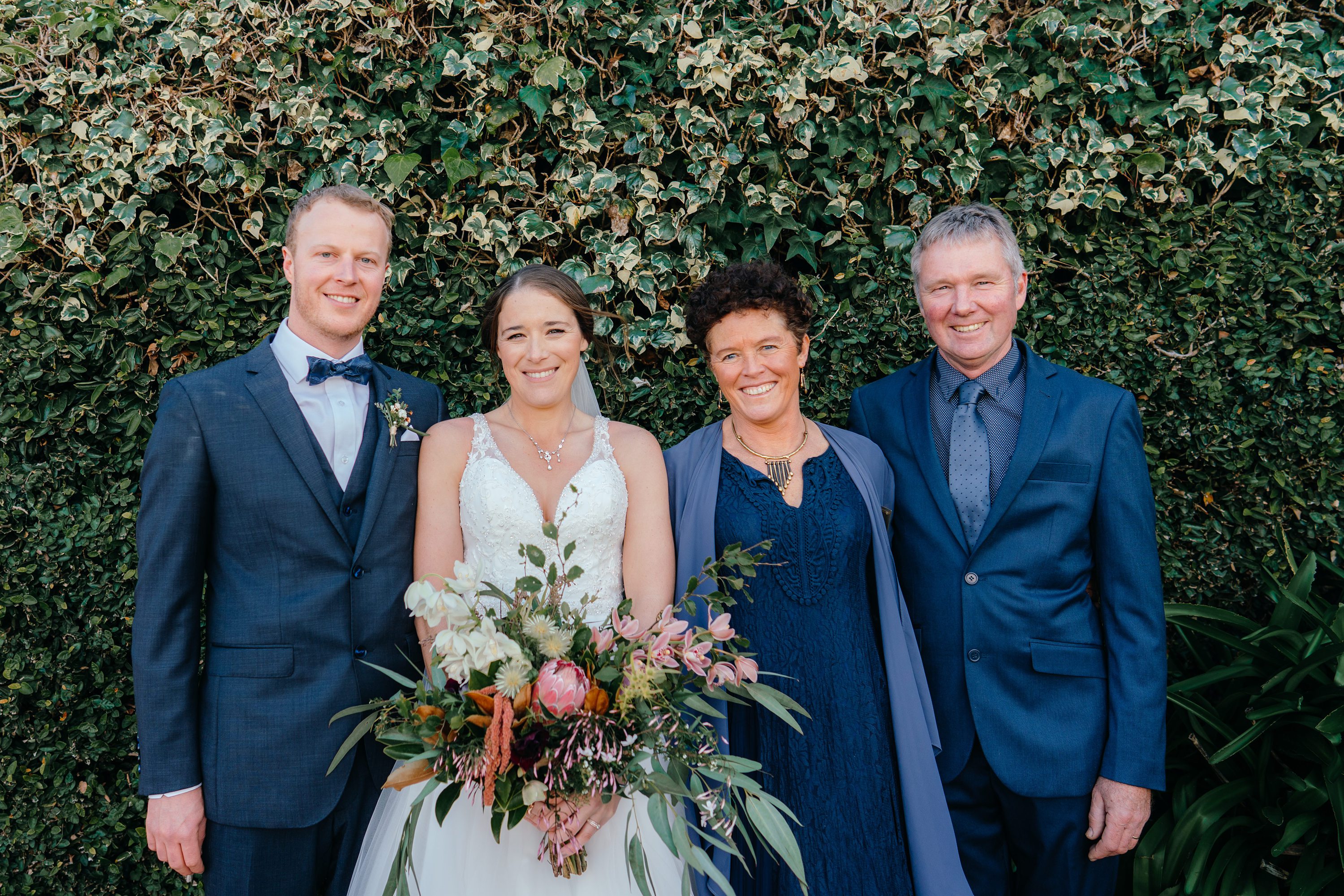 Rotorua Wedding Photographer,Lake Rotorua Wedding