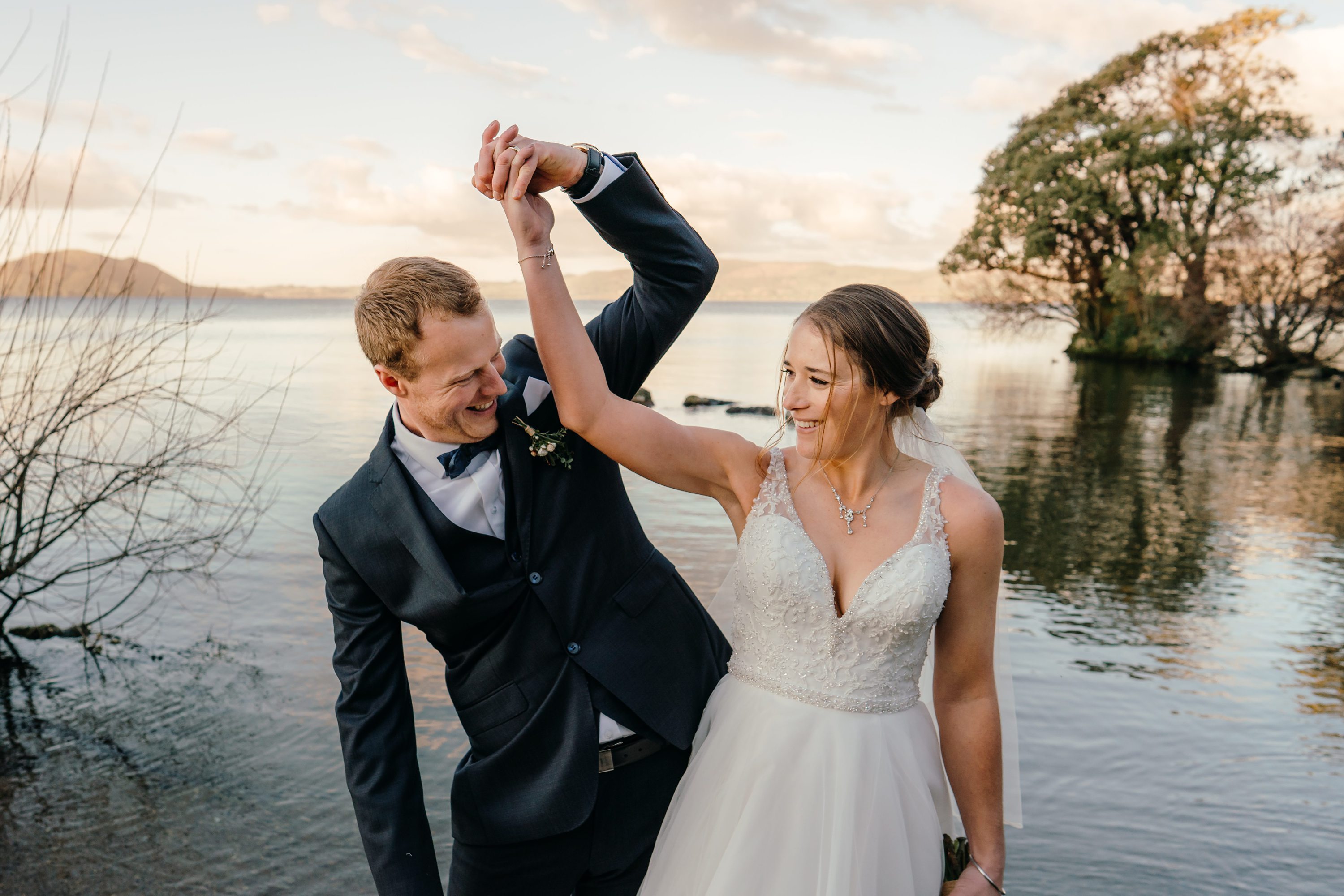 Lake Wedding,Peppers on the Point Lake Rotorua