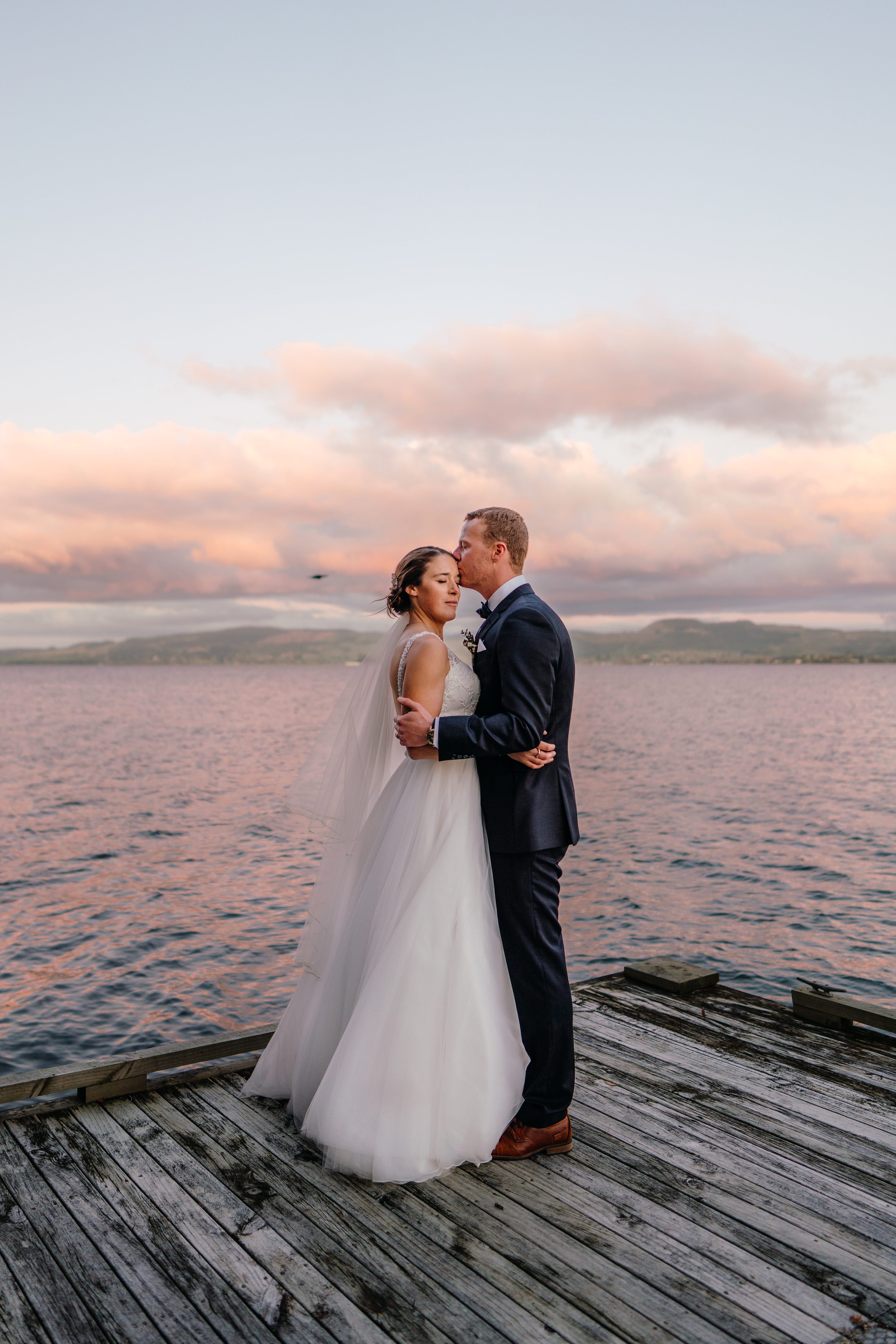 Lake Wedding,Peppers on the Point Lake Rotorua