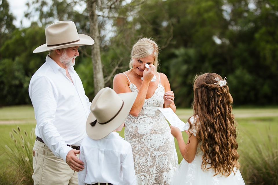 Australia zoo wedding | Beachweddingtips.com