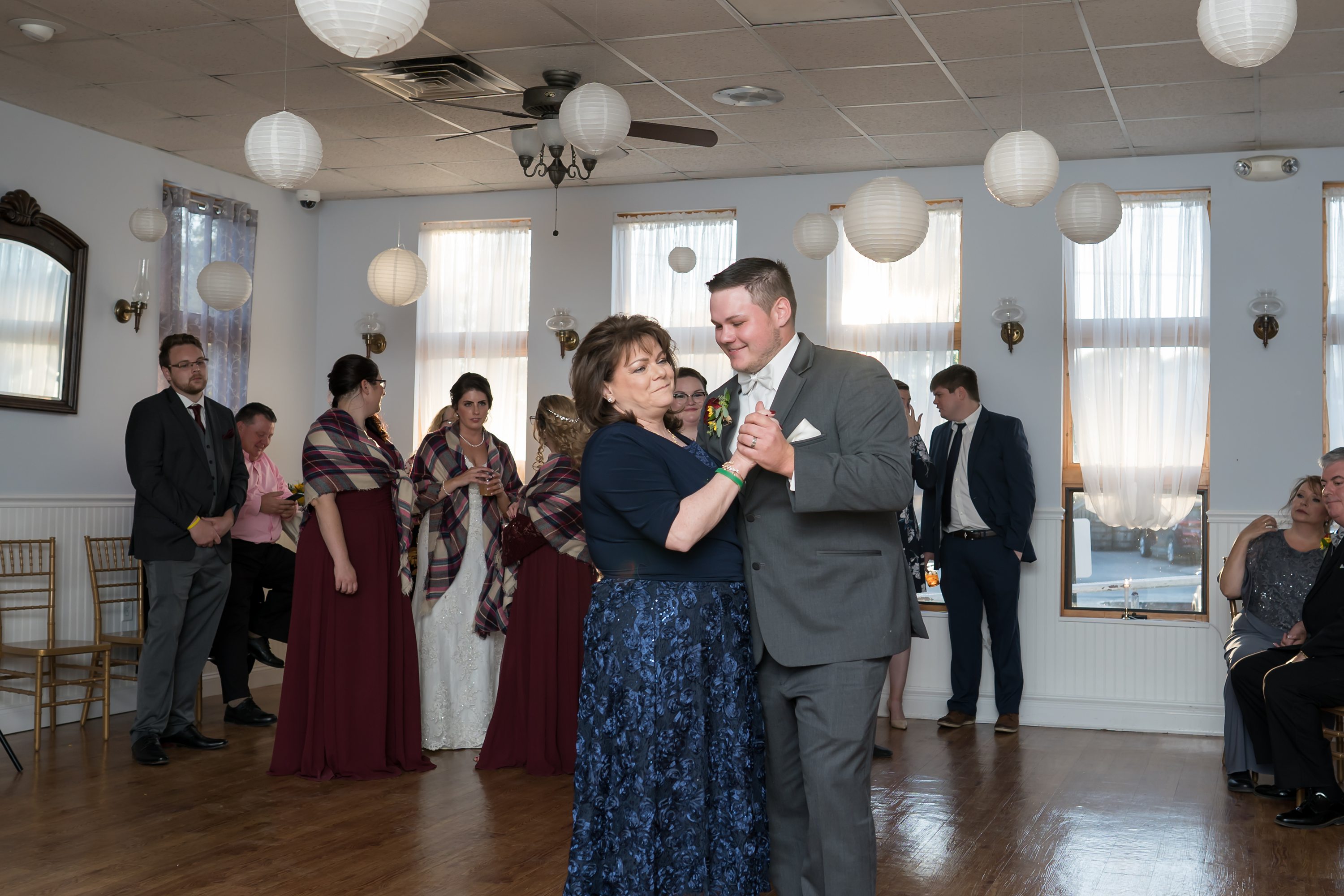 Plymouth Wedding Photographer,Massachusetts Wedding Photographer,Mother Son Wedding Dance