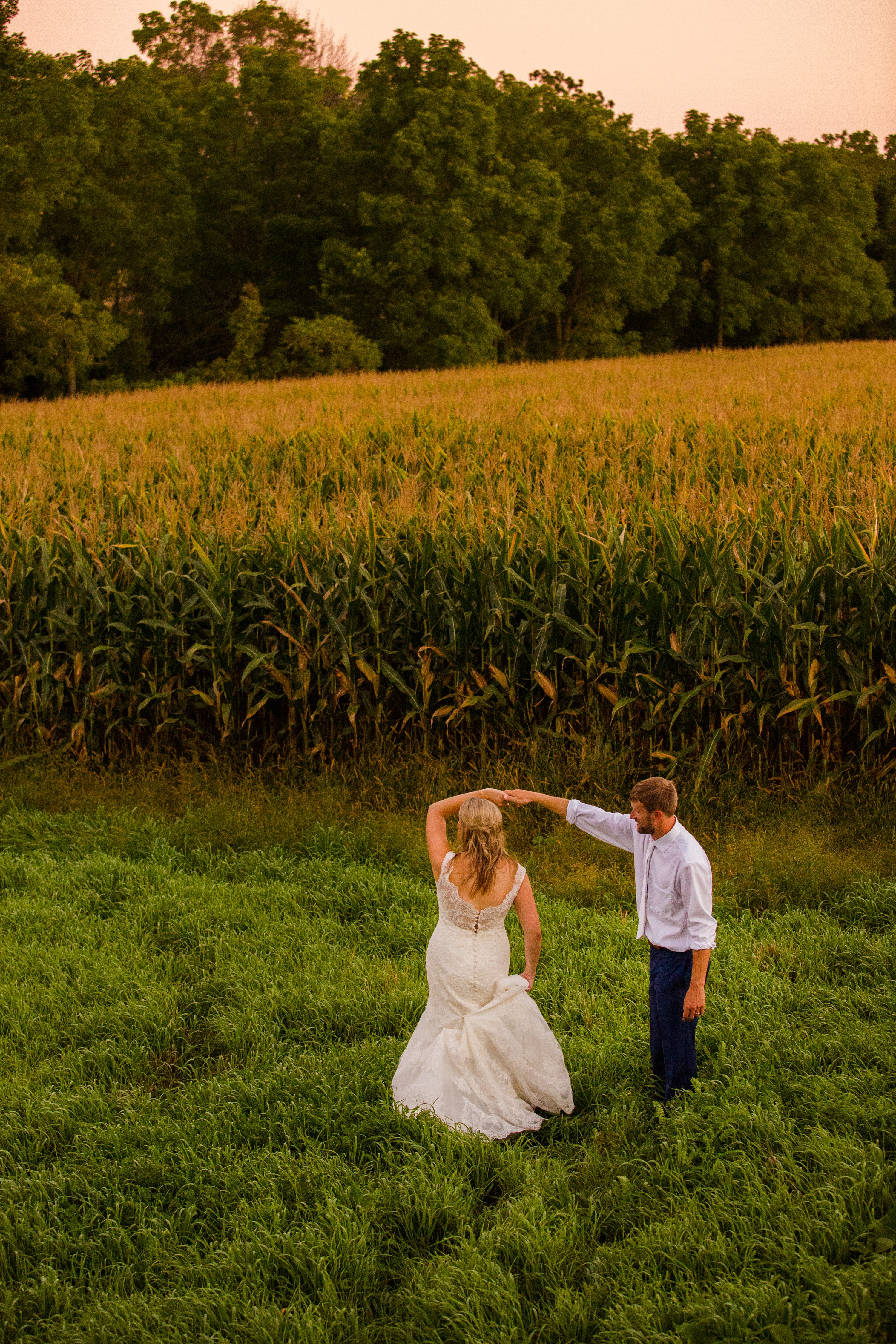 wedding details,wedding dress