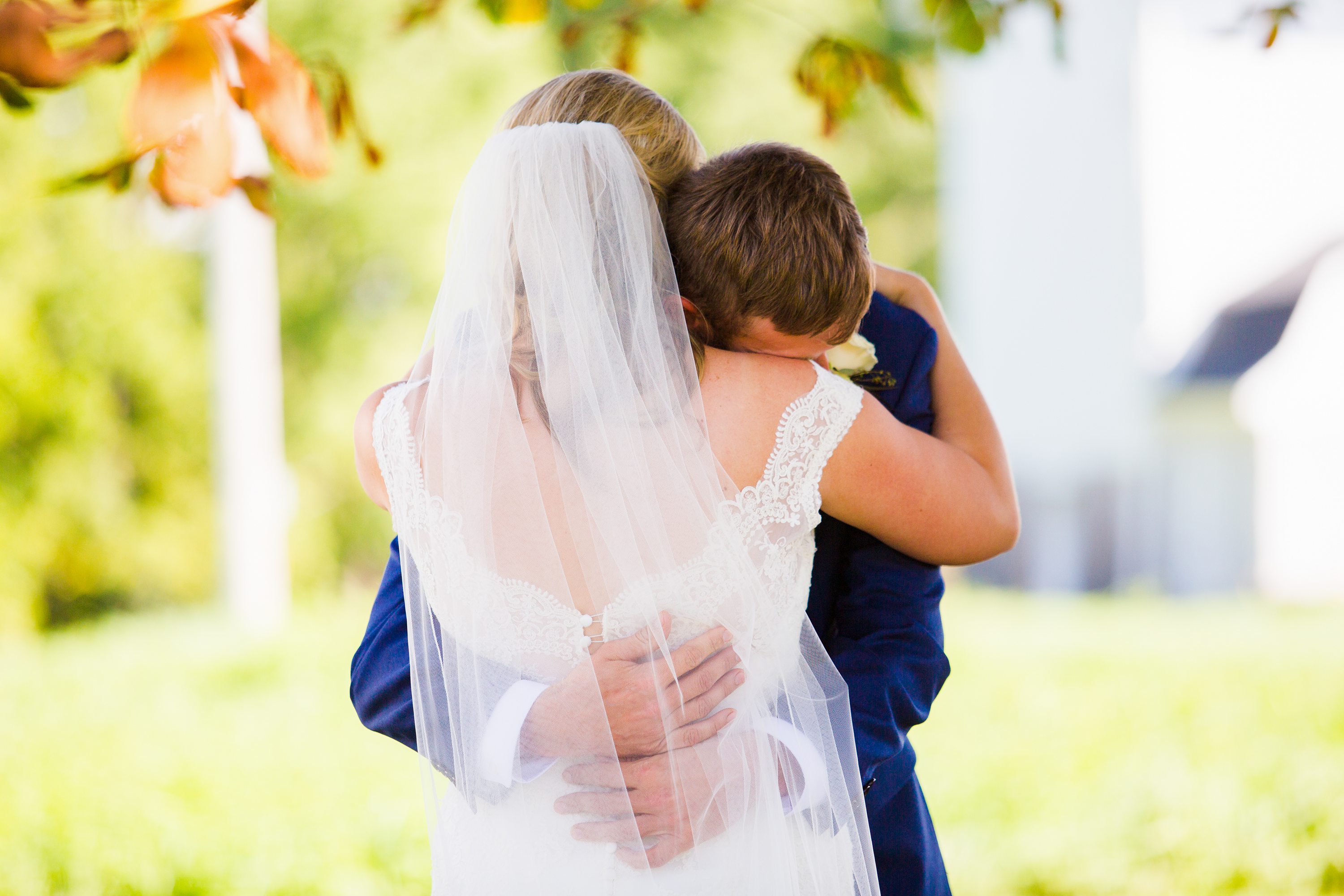 wedding dress,wedding cake