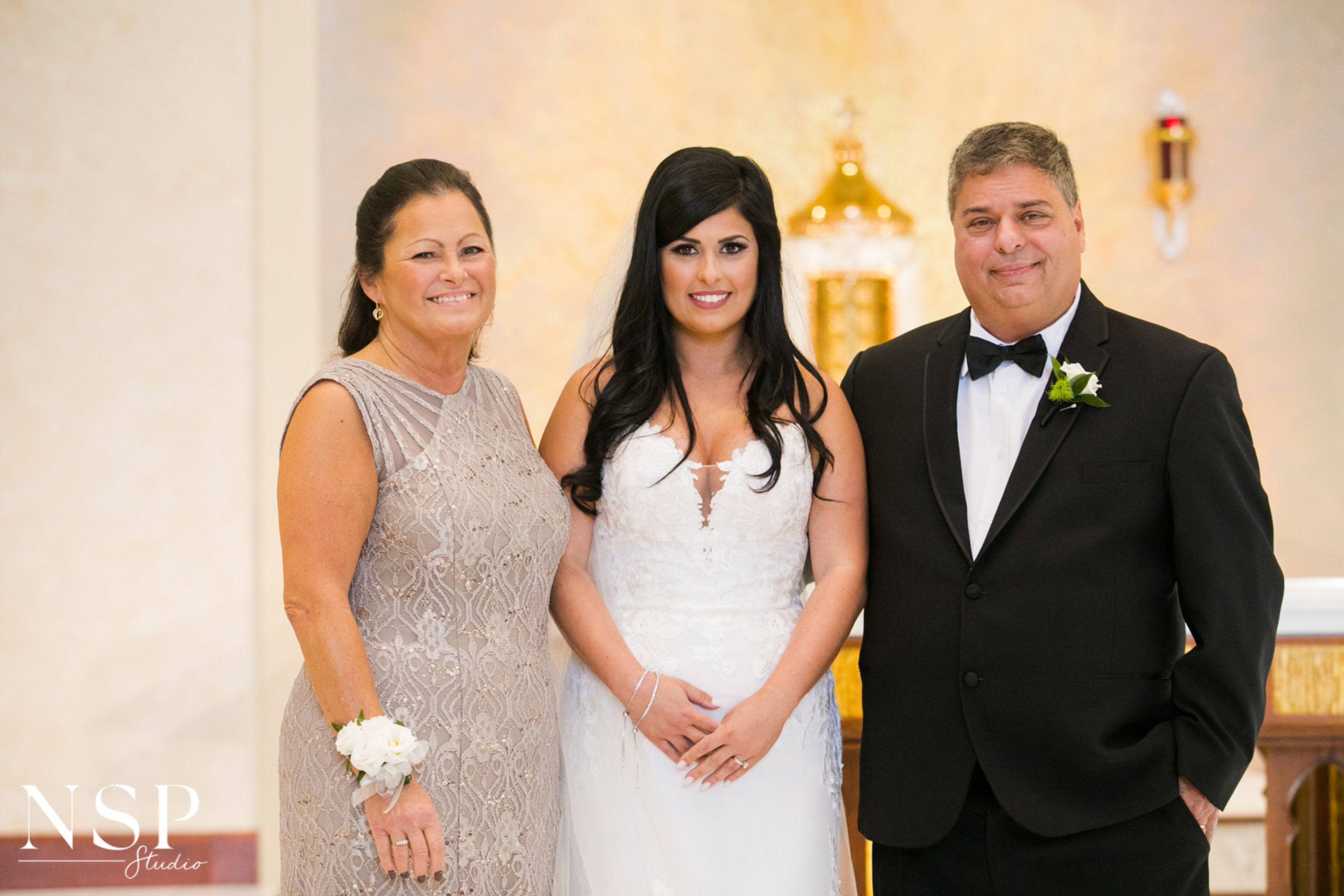 wedding cake,groom portraits