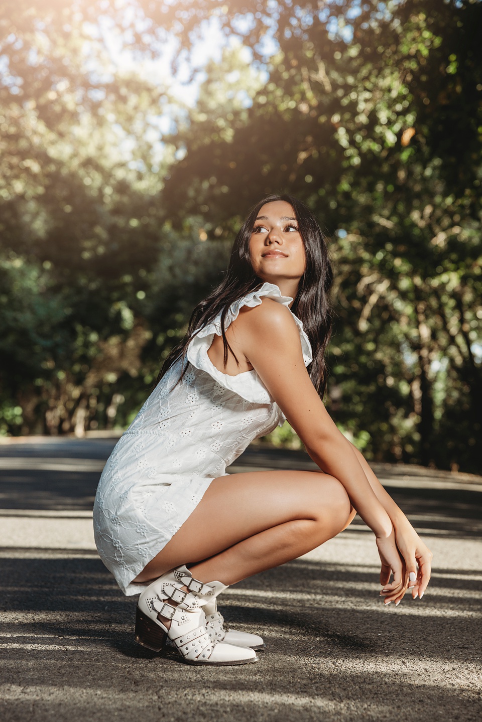 Sacramento Seniors,Sacramento senior portraits,Natural settings American river Parkway,Lacey M. Carroll Photography