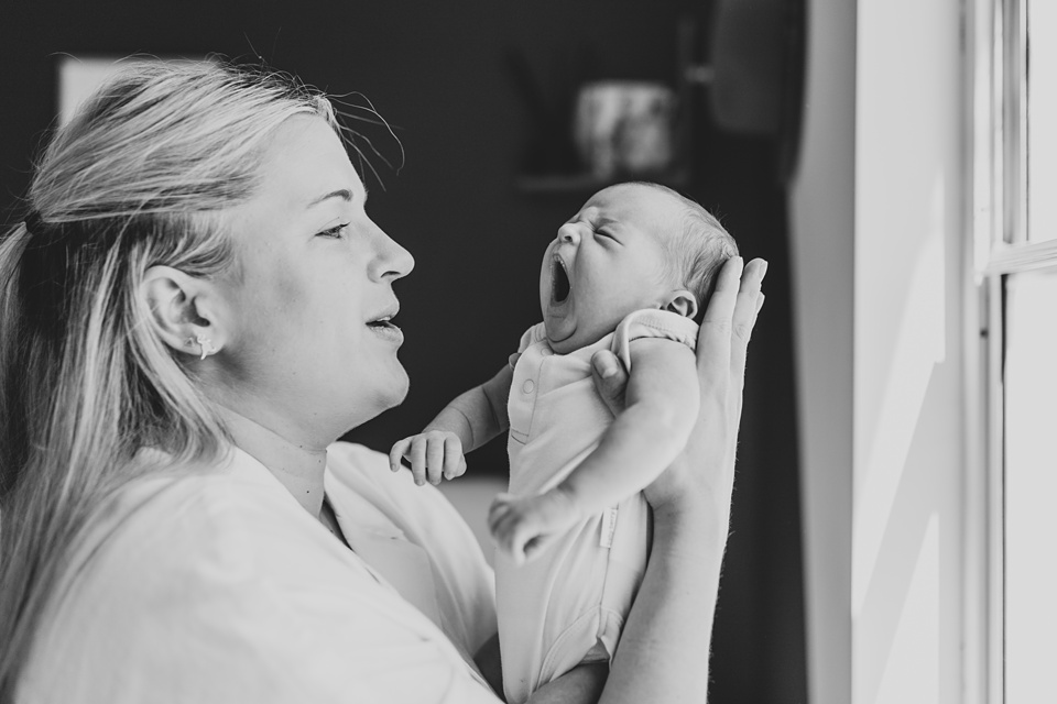Newborn Session at home Melbourne Lifestyle Photographer,Melbourne Family Photographer