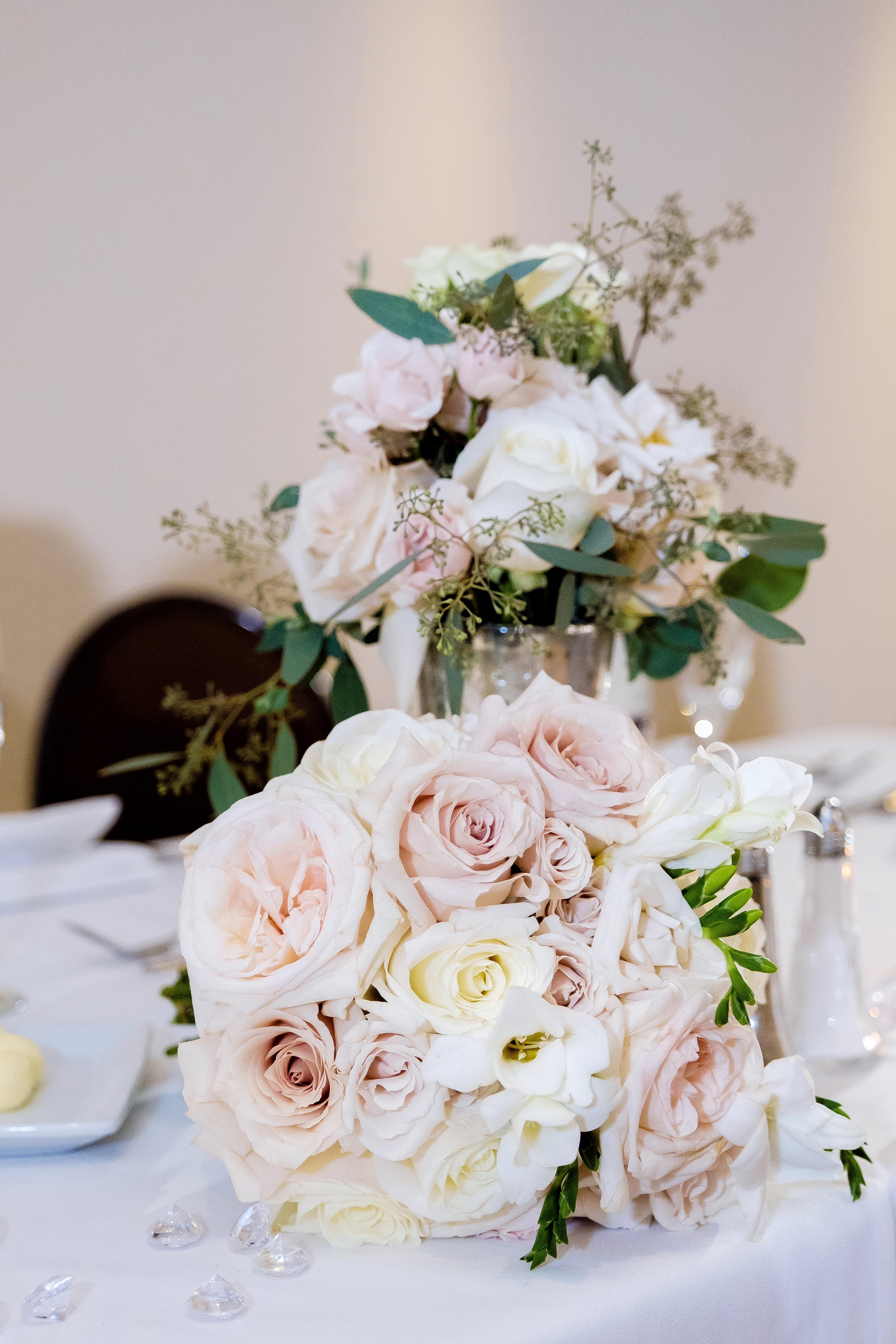 the scott resort,small intimate wedding photography,Wedding bouquet white and pink