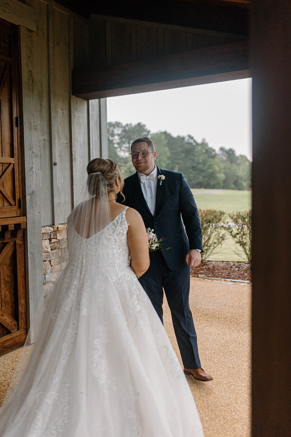 Mississippi Barn Wedding at Castle Grove Plantation