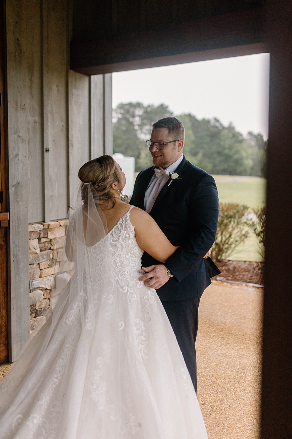 Mississippi Barn Wedding at Castle Grove Plantation