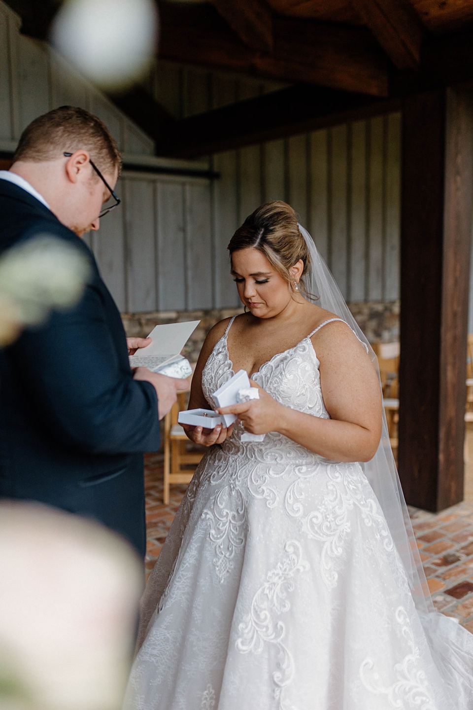 Mississippi Barn Wedding at Castle Grove Plantation
