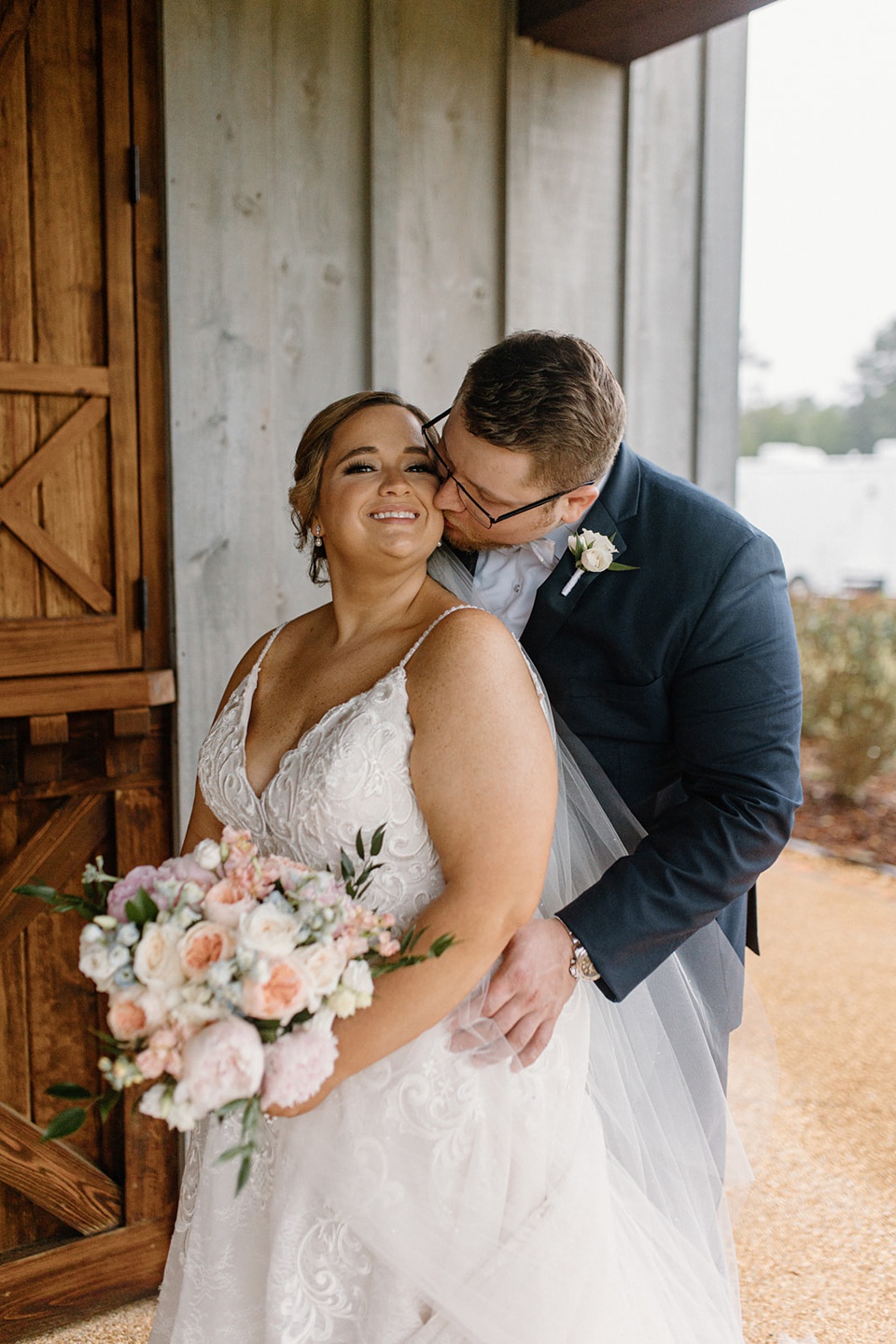 Mississippi Barn Wedding at Castle Grove Plantation