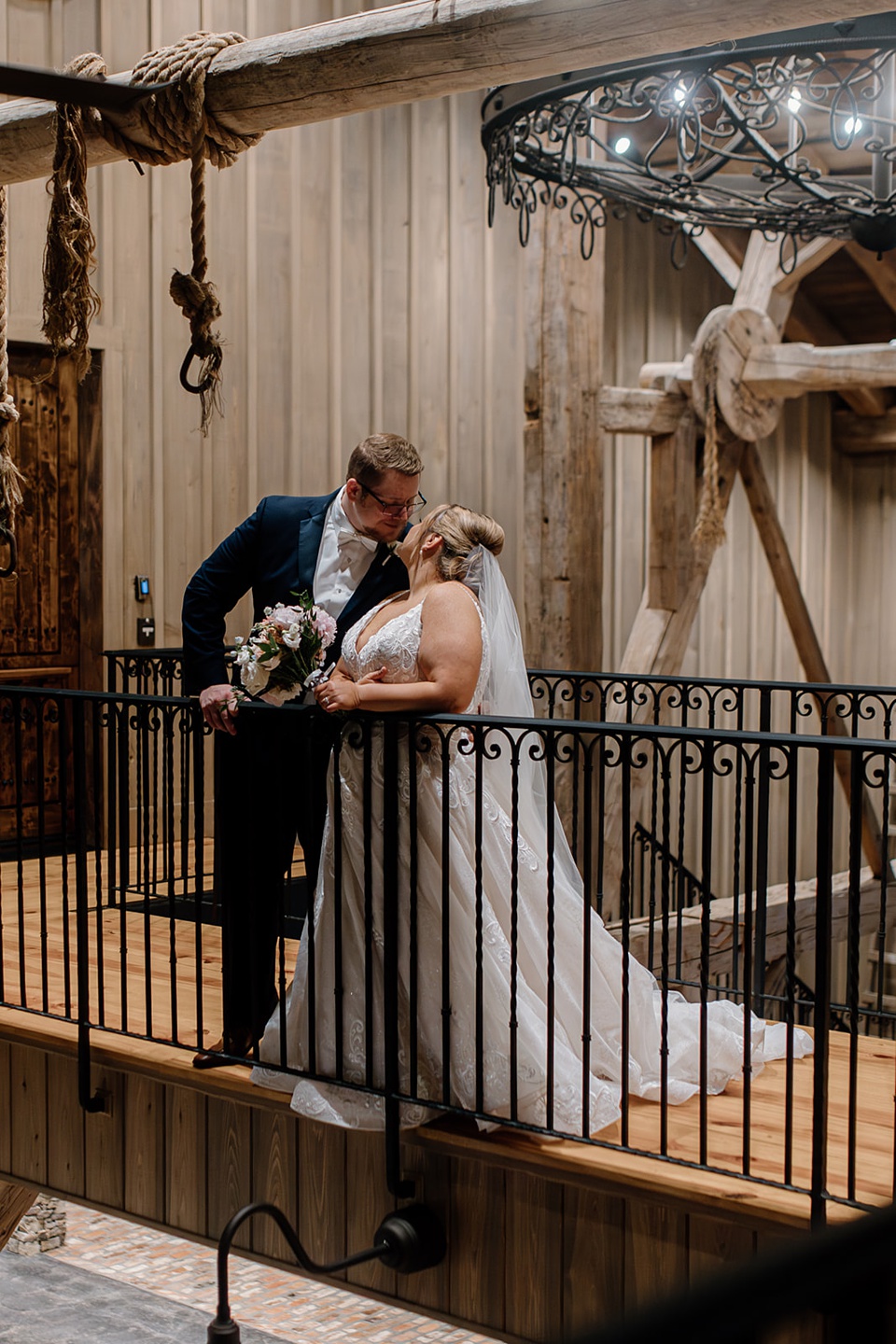 Mississippi Barn Wedding at Castle Grove Plantation