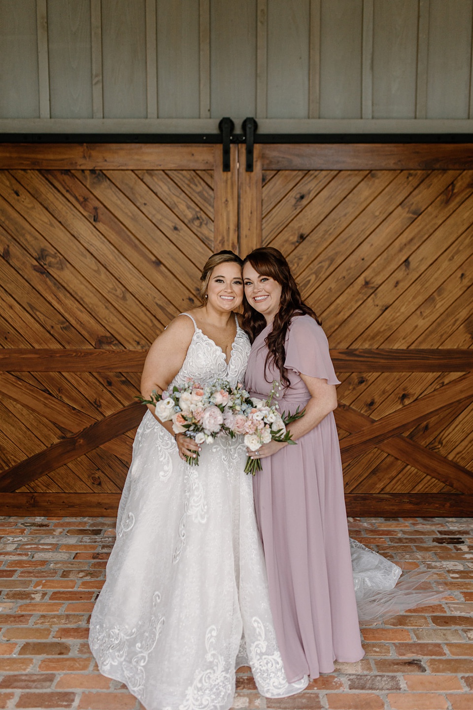 Mississippi Barn Wedding at Castle Grove Plantation