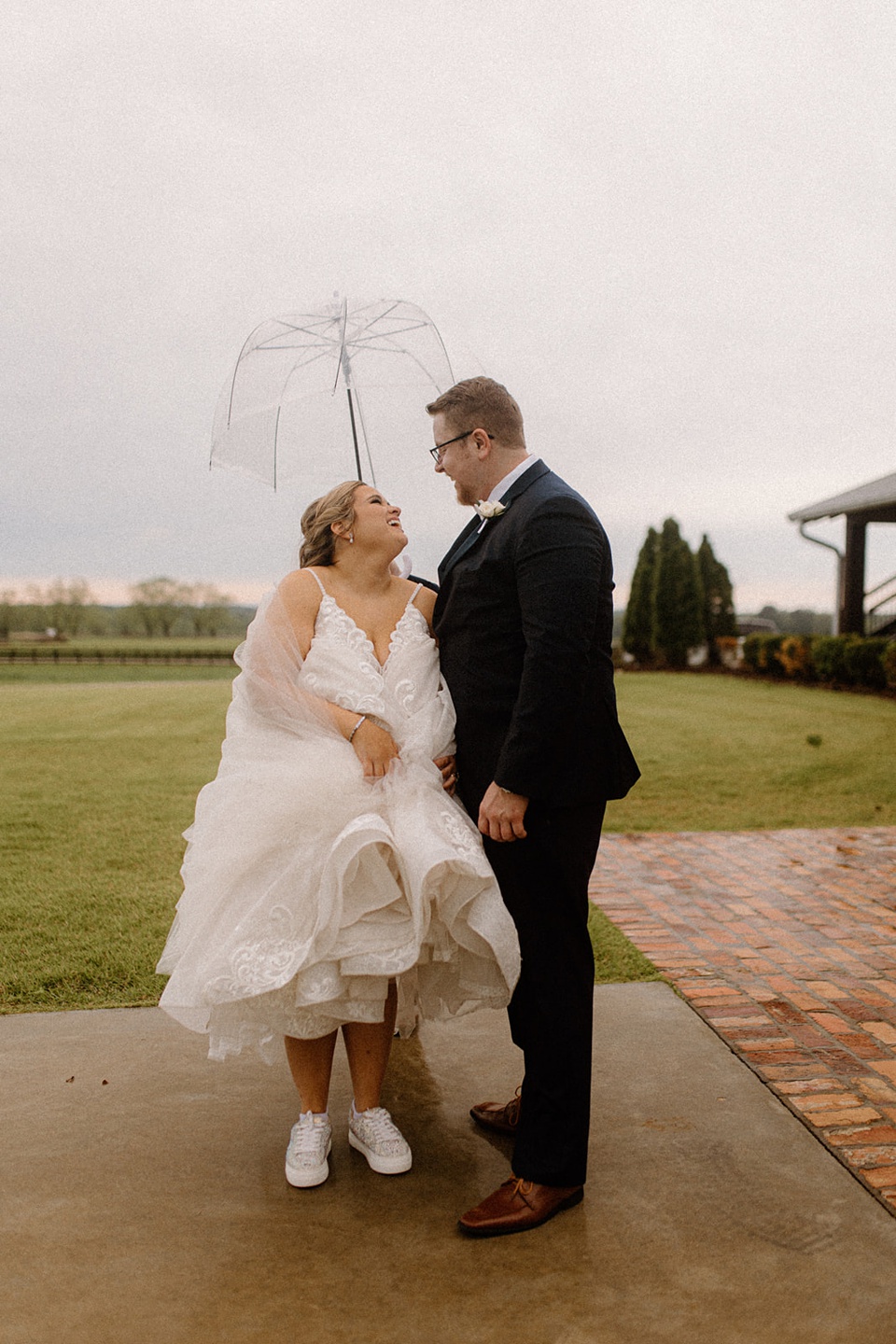 Mississippi Barn Wedding at Castle Grove Plantation