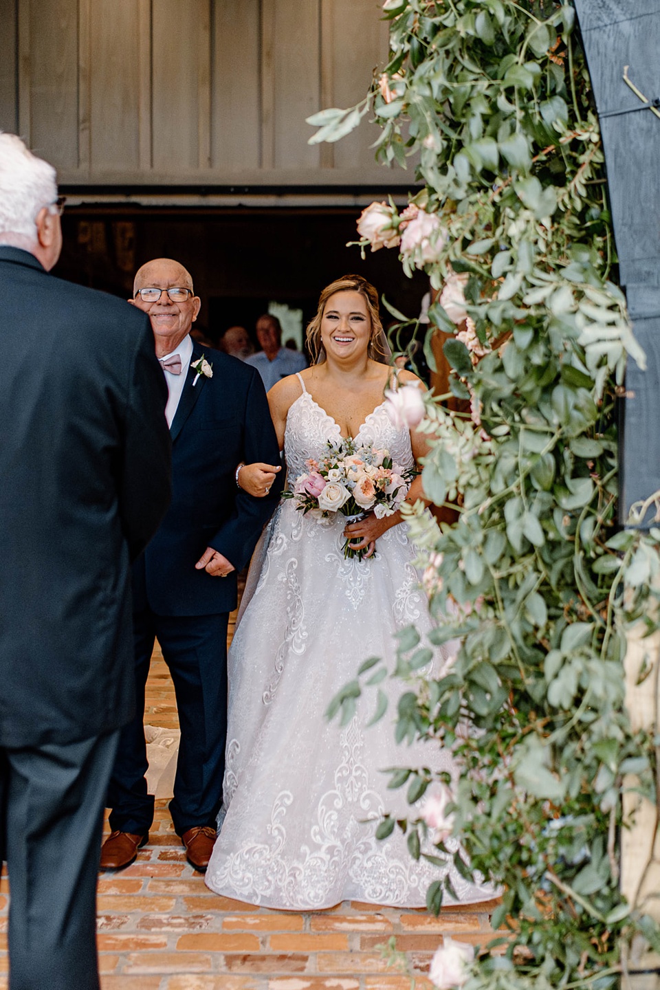 Mississippi Barn Wedding at Castle Grove Plantation