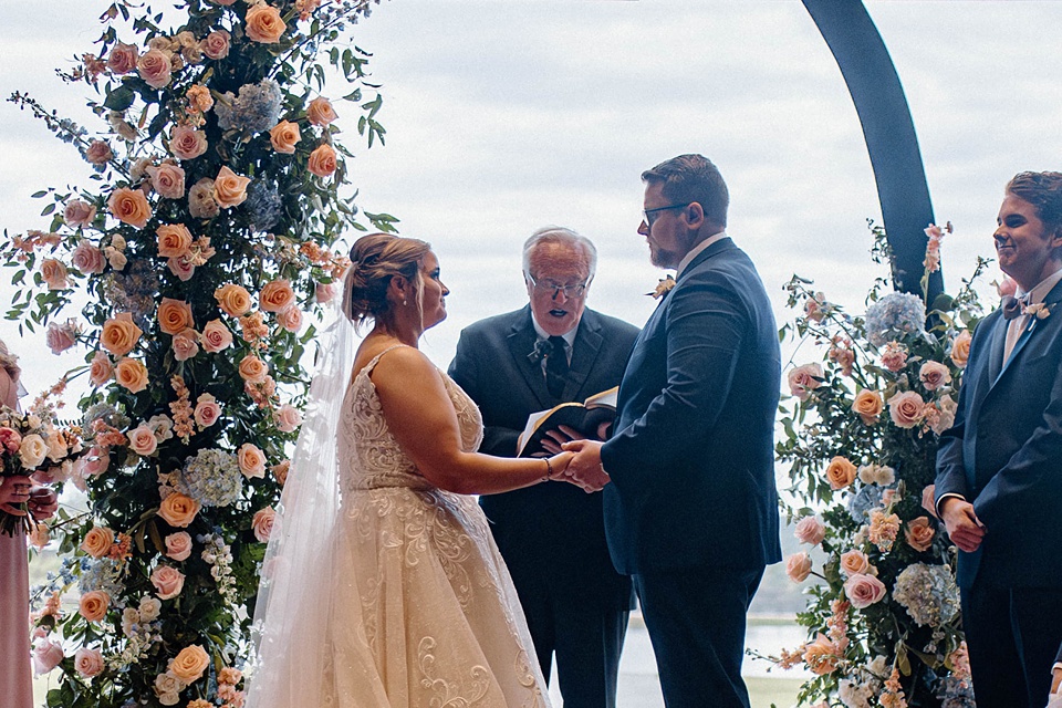 Mississippi Barn Wedding at Castle Grove Plantation