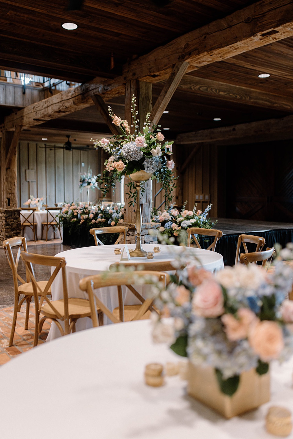 Mississippi Barn Wedding at Castle Grove Plantation