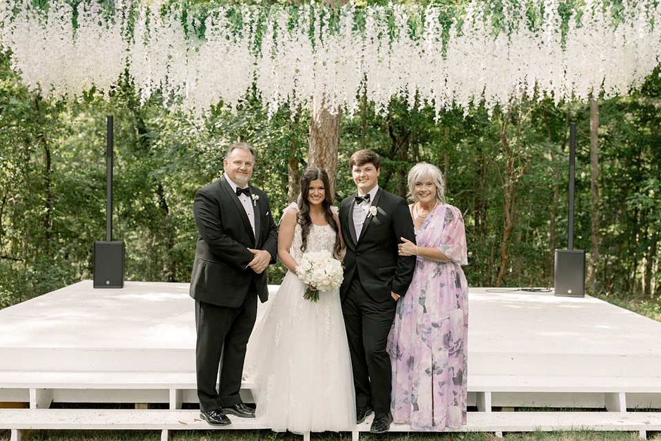 Philadelphia Mississippi Home Wedding Philadelphia MS Wedding,MS Wedding Planner,Meridian MS Florist,Meridian MS wedding planner,Philadelphia MS Home wedding,Outdoor MS Wedding