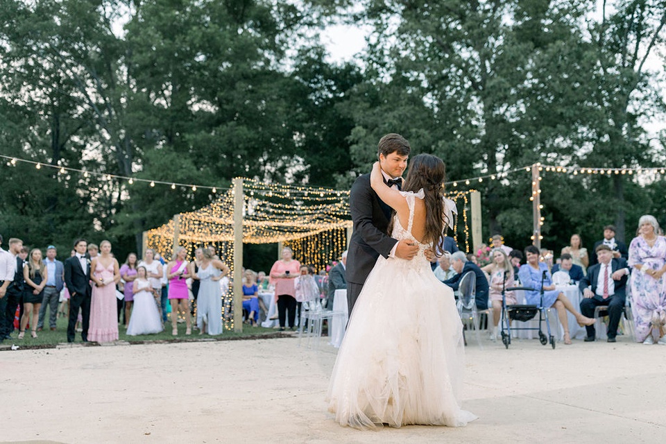 Philadelphia Mississippi Home Wedding Philadelphia MS Wedding,MS Wedding Planner,Meridian MS Florist,Meridian MS wedding planner,Philadelphia MS Home wedding,Outdoor MS Wedding