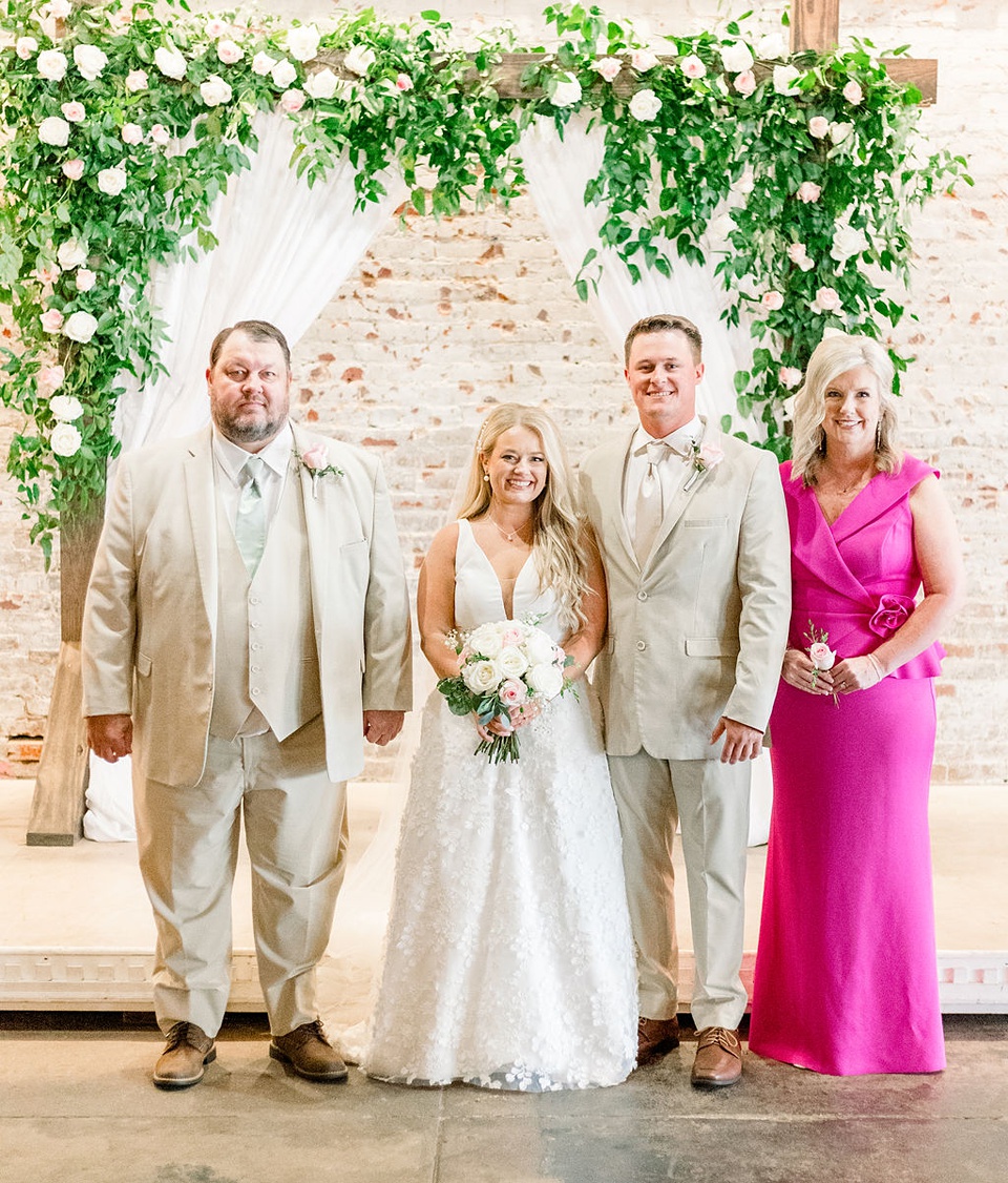 Example Shoot Title Tag philadelphiamswedding,meridianmsflorist,meridianmsweddingplanner,bridgesthevenue