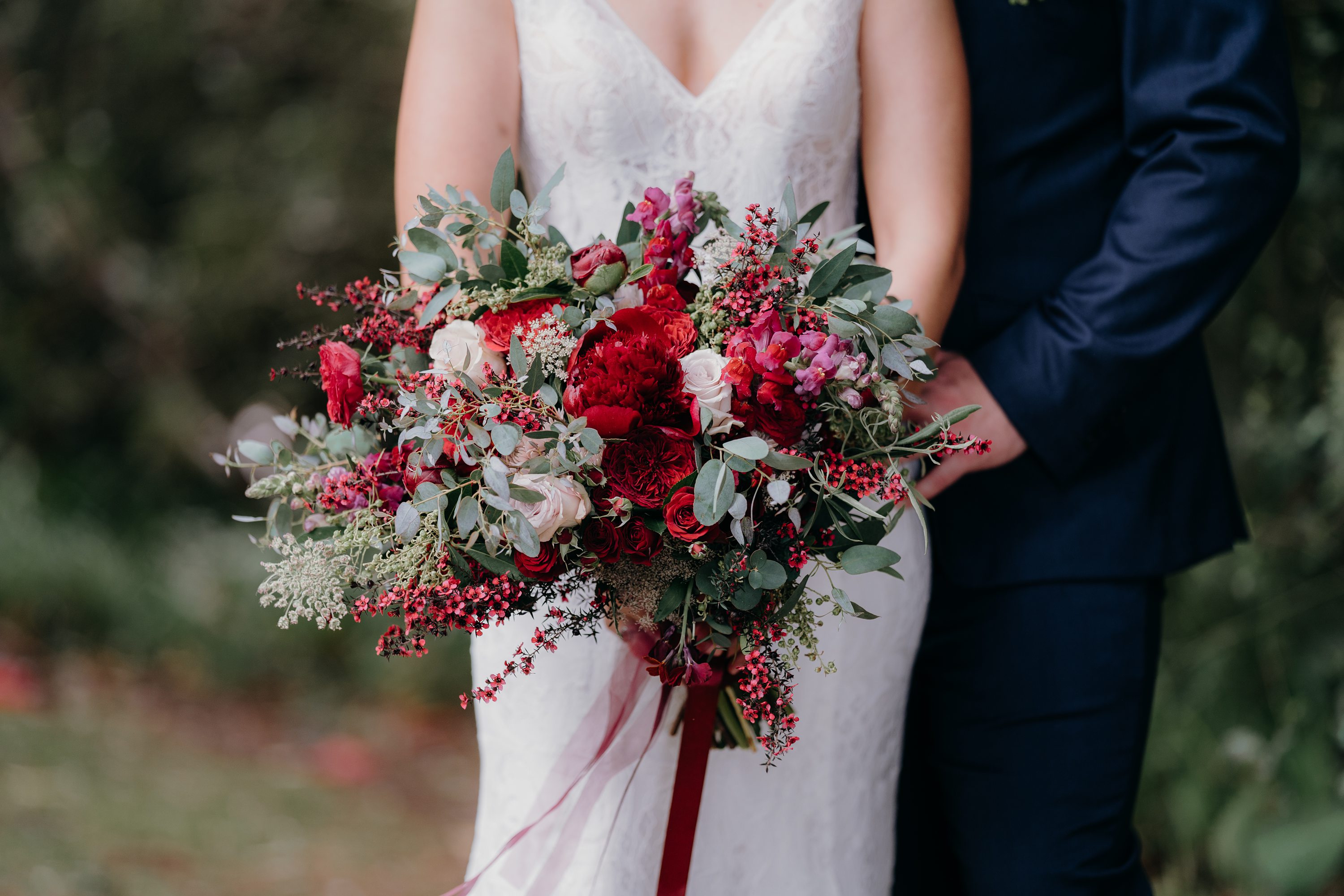 Lisa Quirk Photography,Rainy wedding