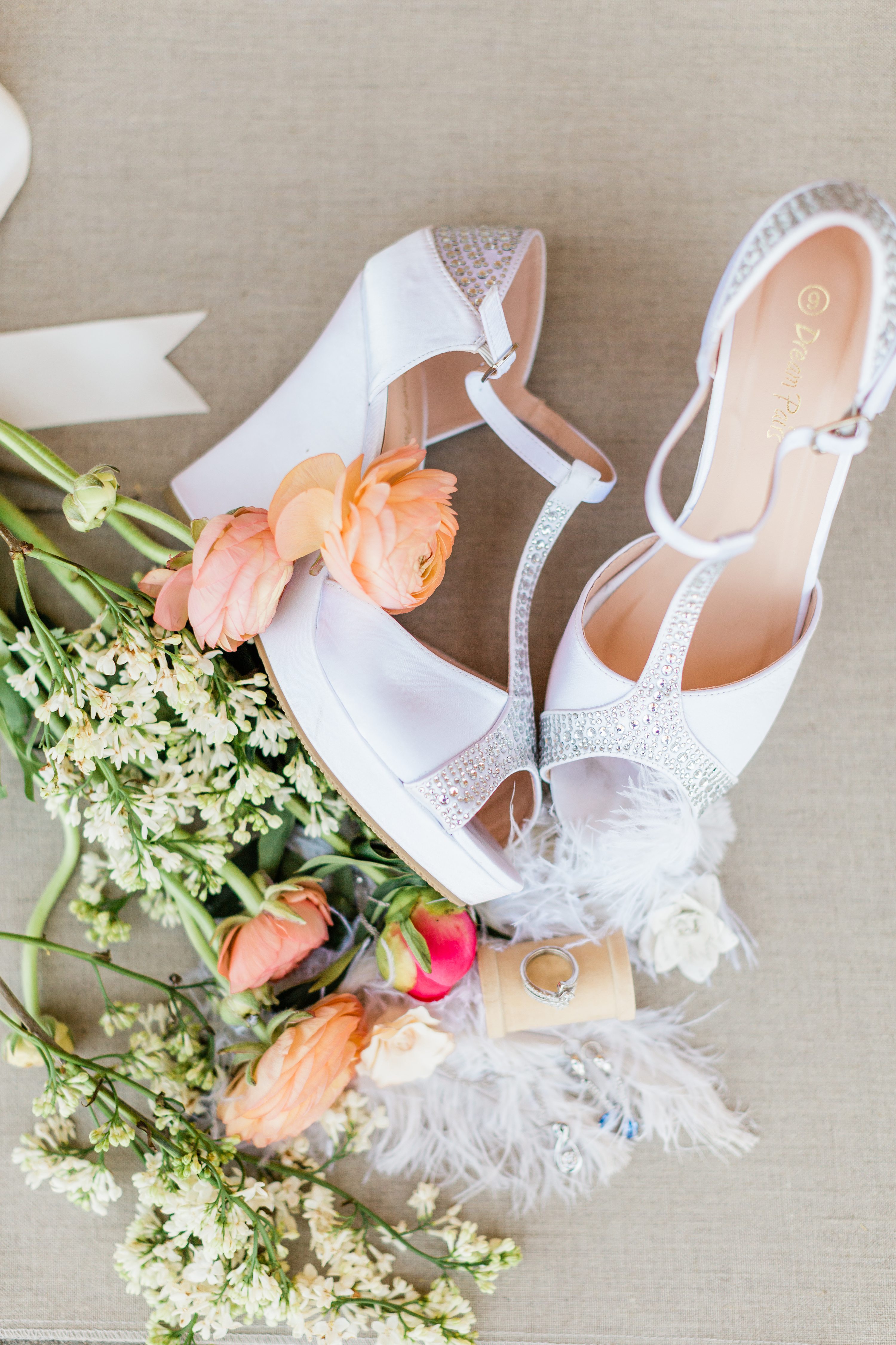 boise,wedding photographer,bridal shoes detail,bridal shoes photos