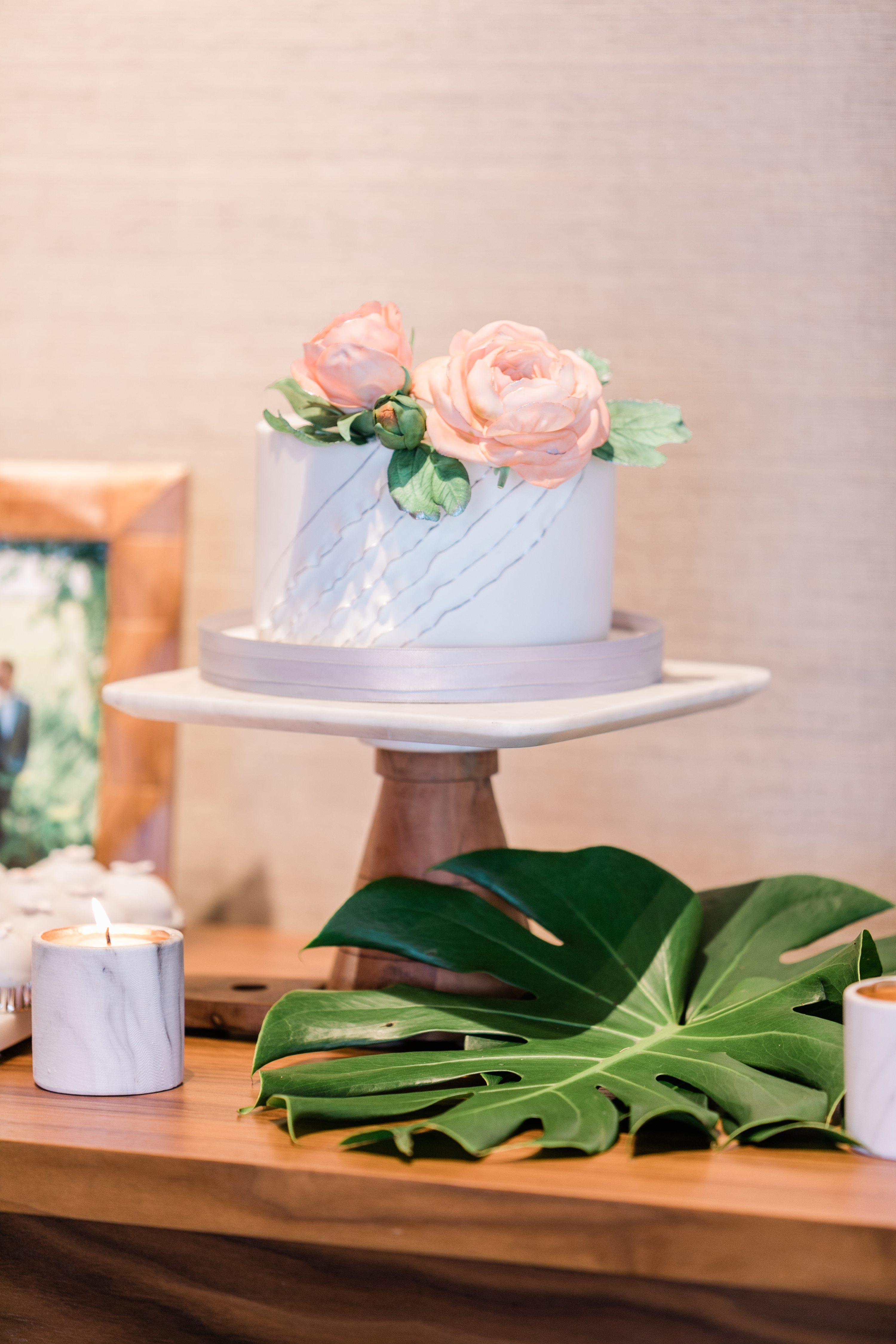  idaho weddings,wedding cake,wedding cake topper,wedding cake design