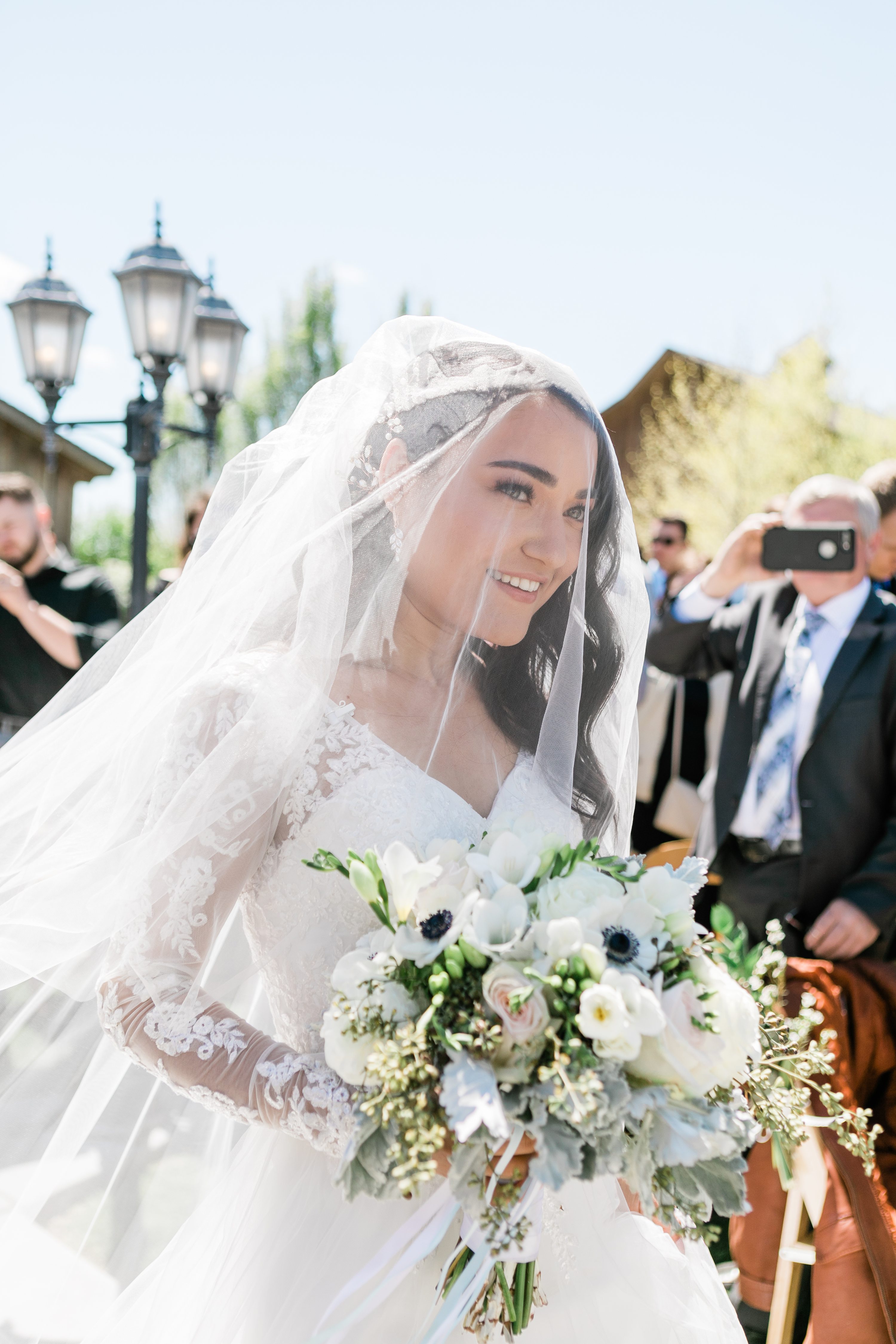 sun valley wedding,mccall wedding,bridal veil over face,bridal flowers,bidal bouquet
