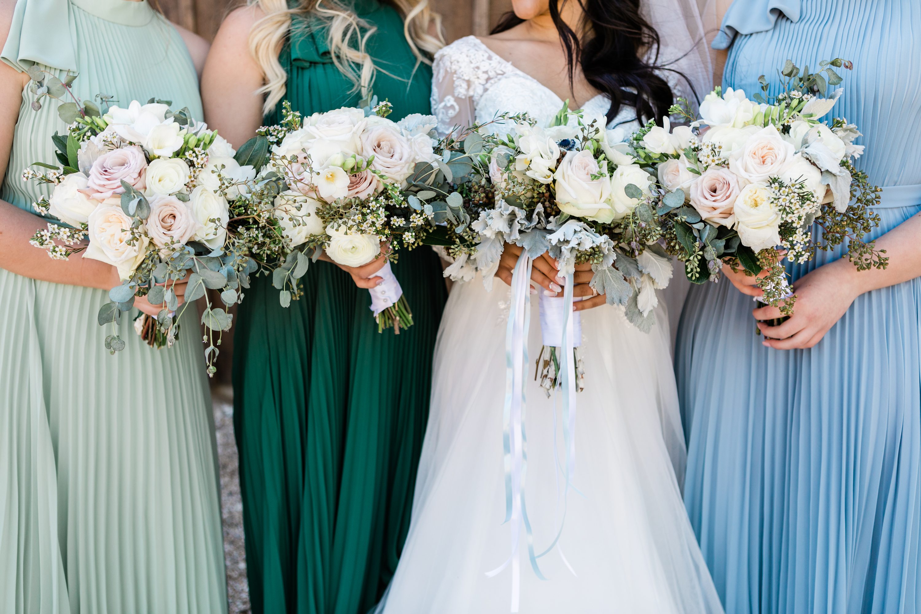 boise engagment photographer,bridal party flowers,bridal bouquet