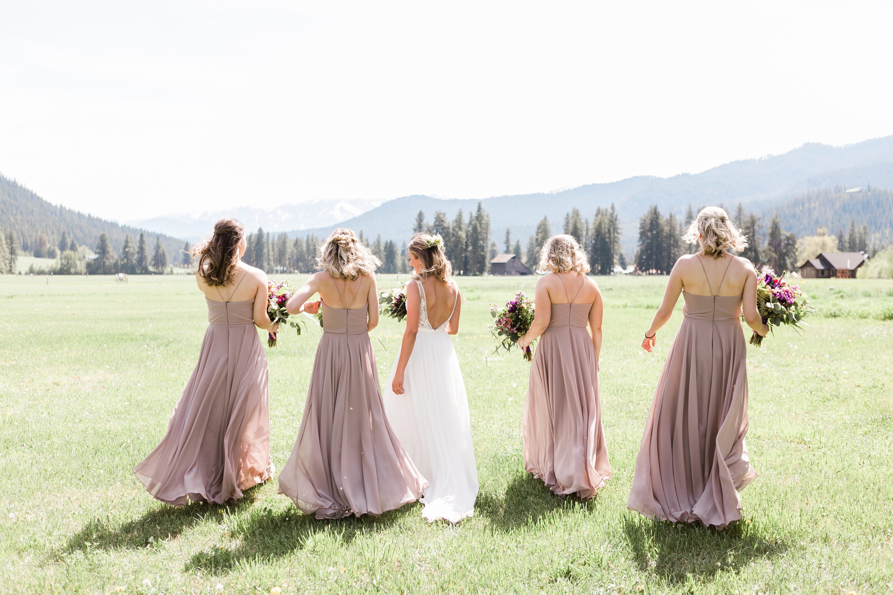 mccall wedding,cabo wedding photographer,mountain bridesmaids