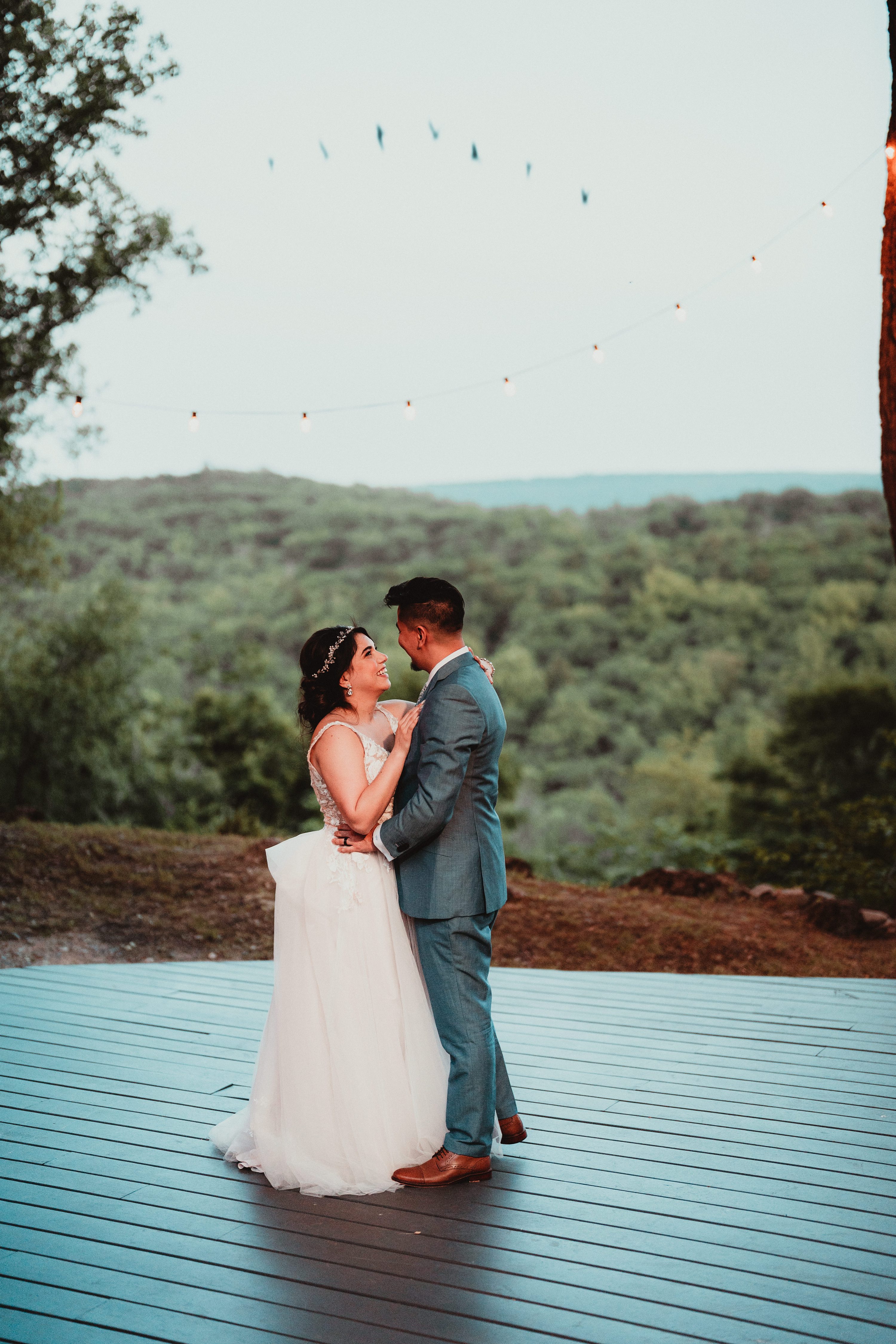 NEPA Elopement Photographer,Micro Wedding at Promise Ridge