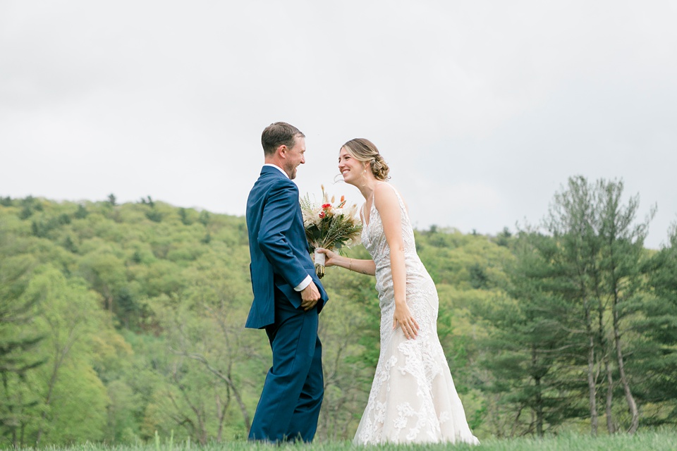 central pa wedding photographer,sagegreen bridesmaids dresses