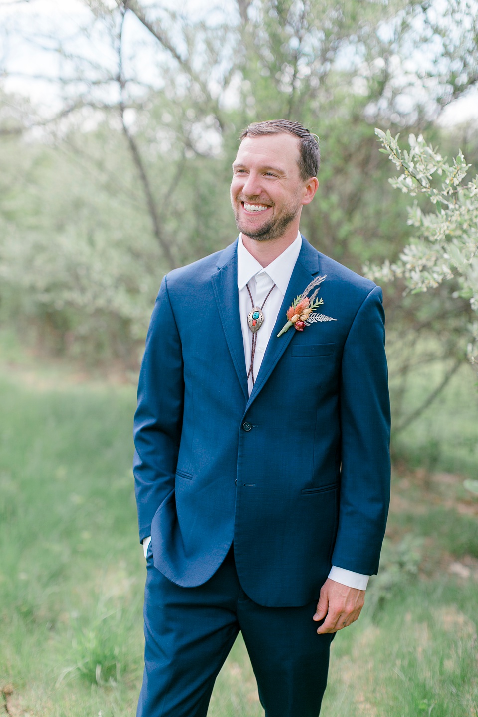 bolotie for groomsmen,central pa wedding photographer