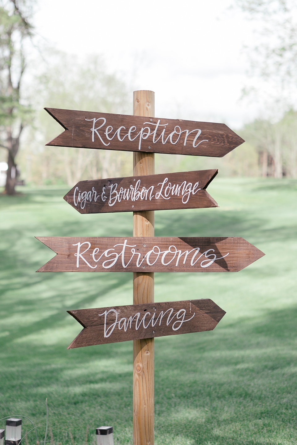 outdoor wedding,bolotie for groomsmen