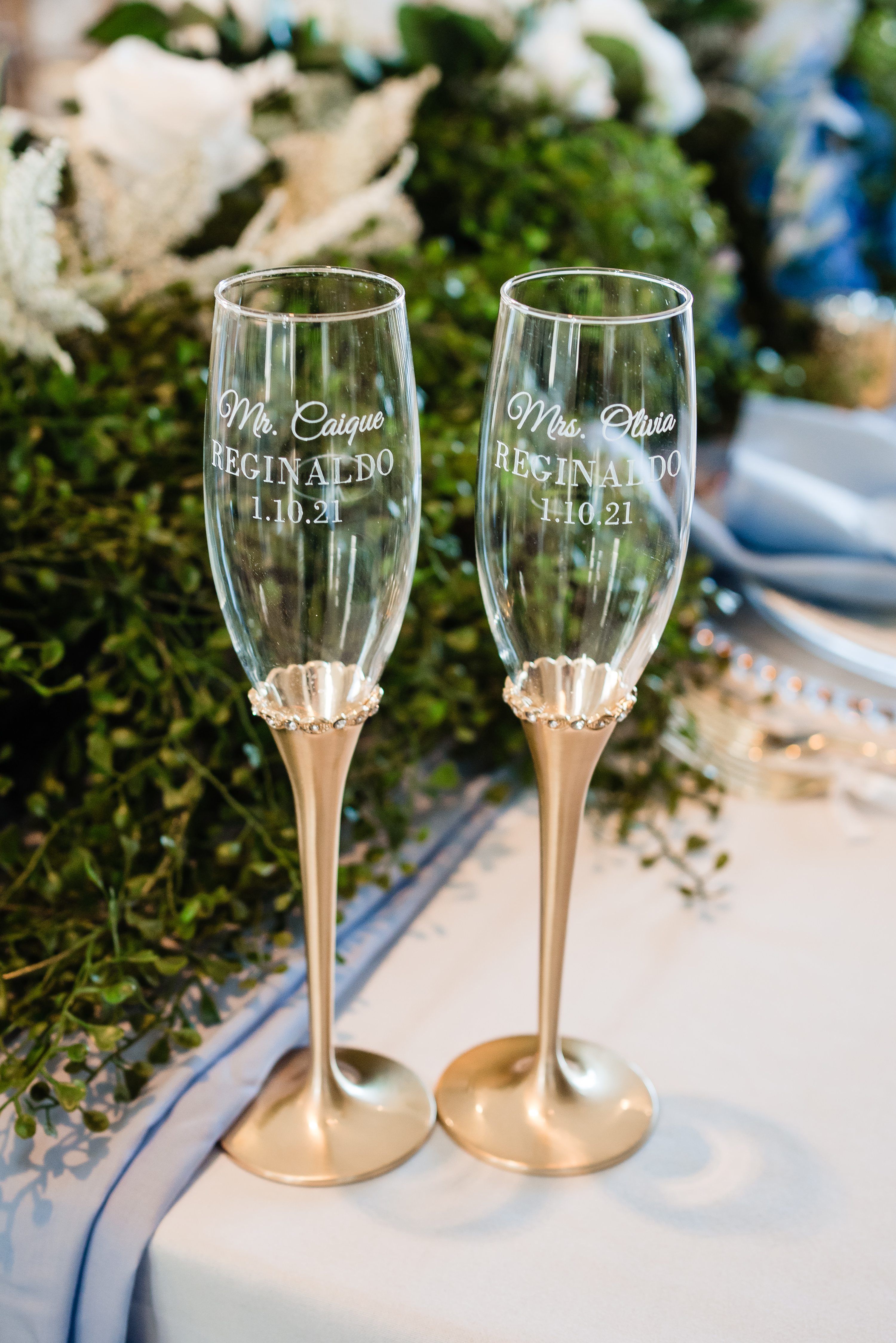 boston wedding photography,Sony wedding photographer,bride and groom champagne glasses